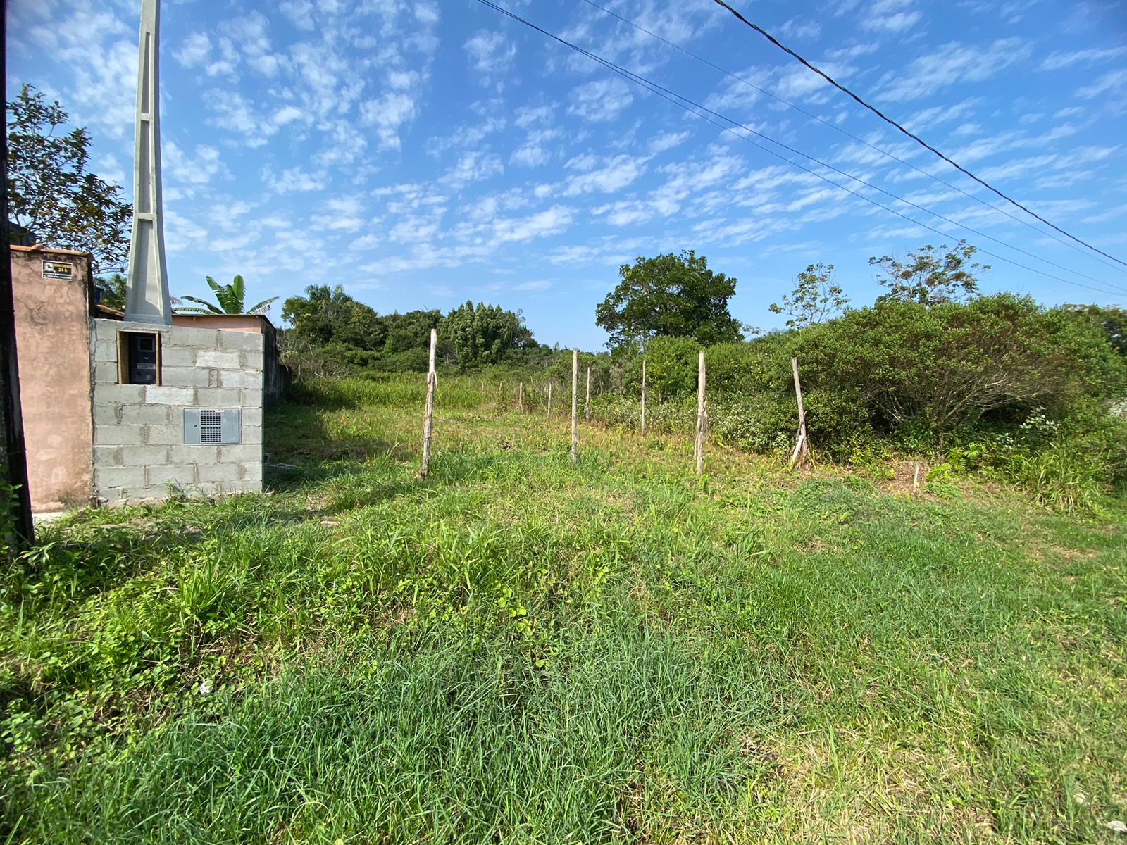 TERRENO COM LIBERAÇÃO AMBIENTAL - ITANHAÉM/SP - JD. MARAMBÁ 2 - foto 2