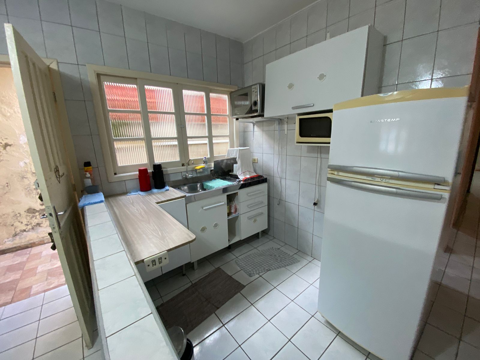CASA NO SAVOY - ITANHAÉM/SP - LADO MORRO - foto 3