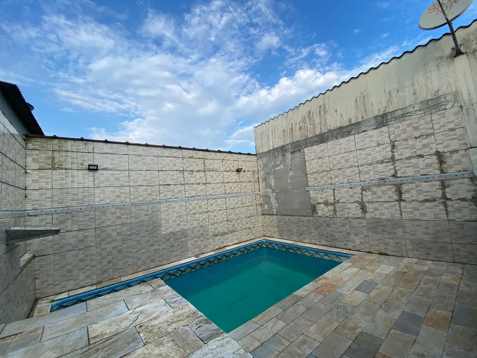 CASA NO SAVOY - ITANHAÉM/SP - LADO MORRO - foto 18