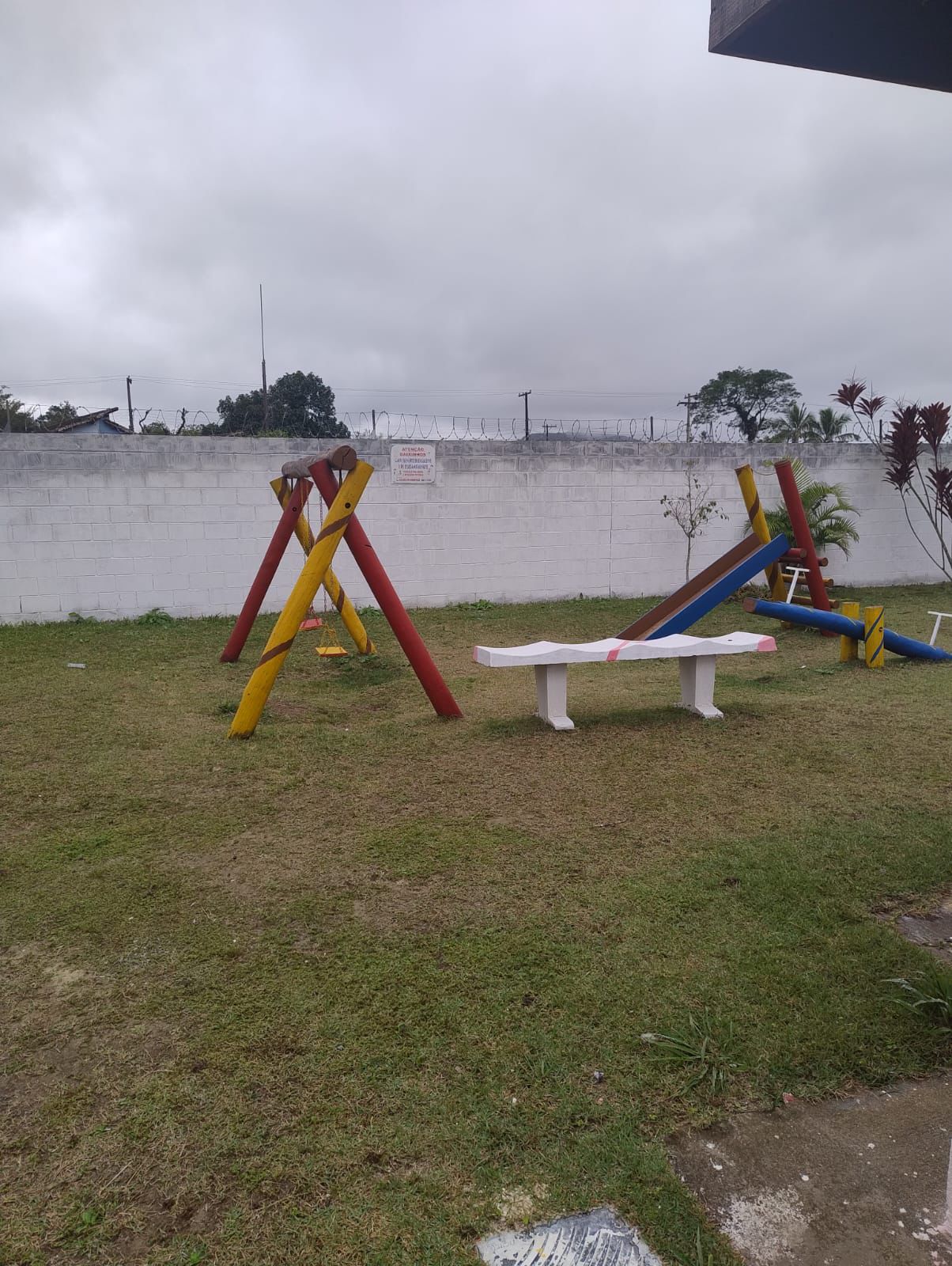 APARTAMENTO NO GUAPURÁ - LADO MORRO - ITANHAÉM/SP - foto 13