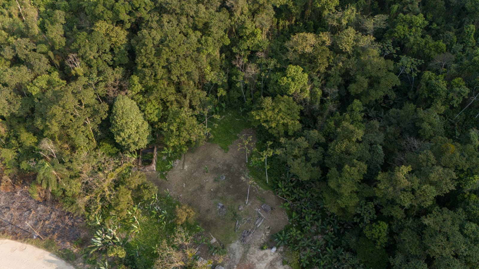 FAZENDA NO BAIRRO MAMBU - LADO MORRO À 4 KM DA RODOVIA - ITANHAÉM/SP - foto 20