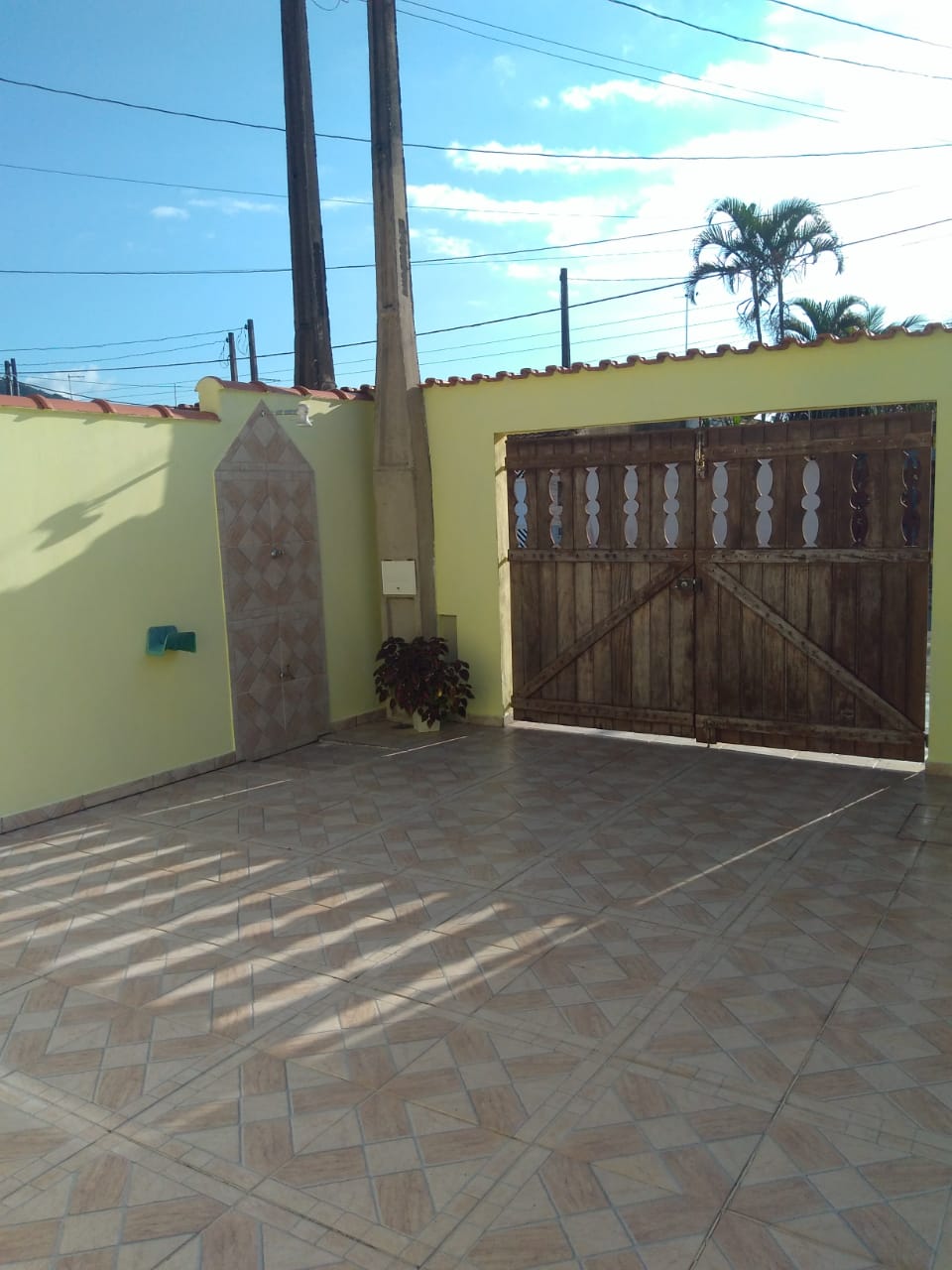 CASA GEMINADA LADO PRAIA - ITANHAÉM/SP - SANTA TEREZINHA ( 900 M DO MAR )  - foto 2