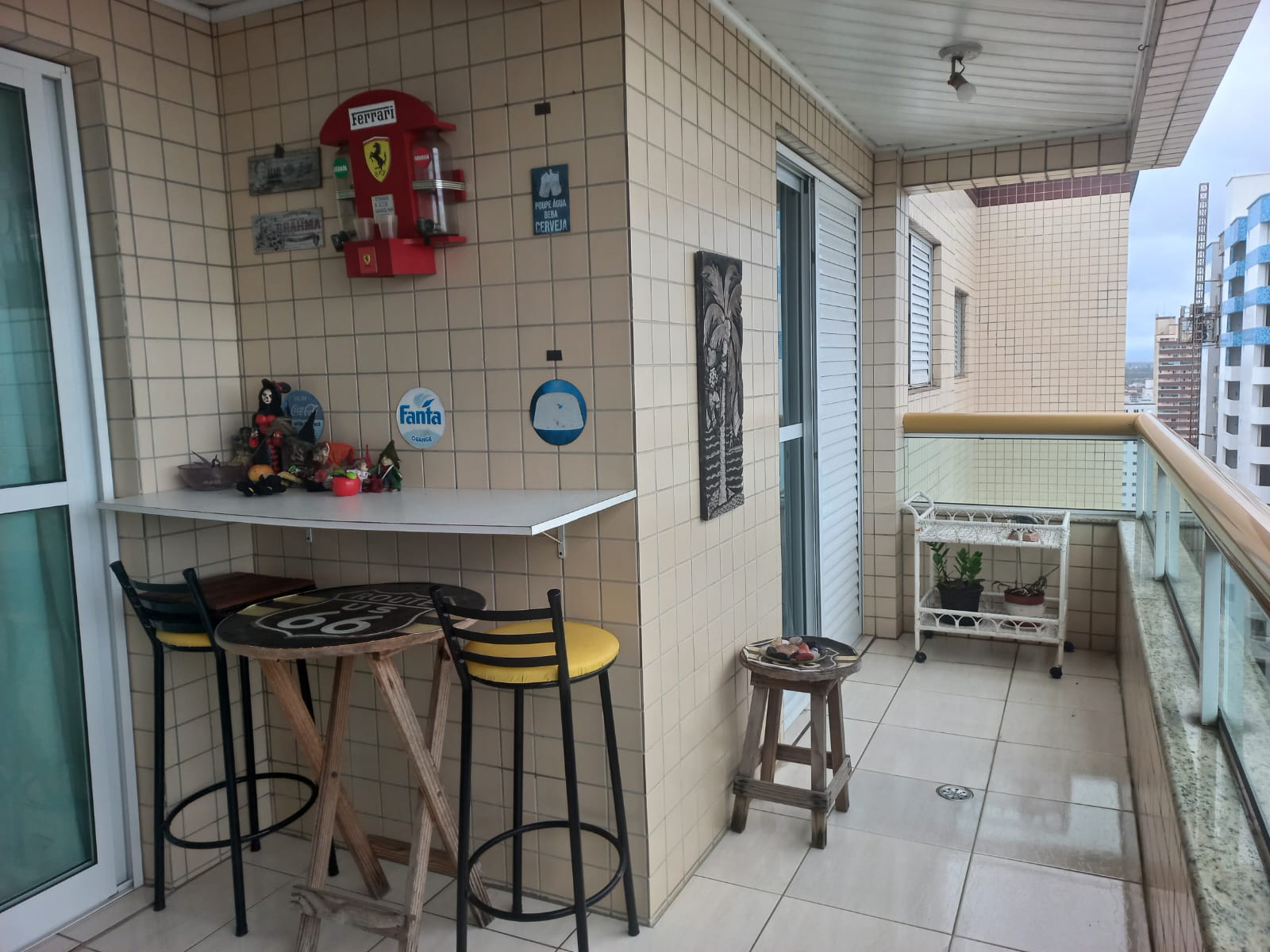 APARTAMENTO FRENTE MAR -  BAIRRO OCIAN - PRAIA GRANDE/SP 