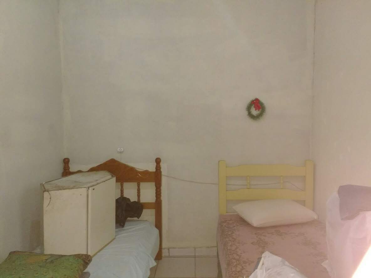 CASA NO LUIZAMAR MIRIM - LADO MORRO Á 900 METROS DA PISTA - ITANHAÉM/SP - foto 9