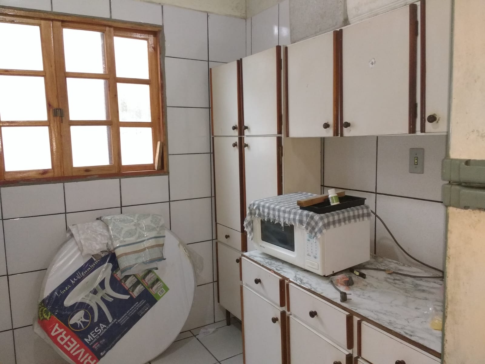 CASA NO LUIZAMAR MIRIM - LADO MORRO Á 900 METROS DA PISTA - ITANHAÉM/SP - foto 13