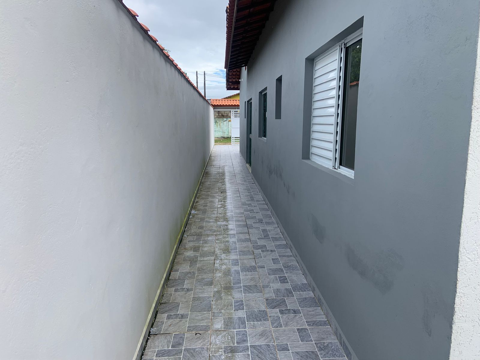 CASA NO JARDIM LUIZAMAR MIRIM - LADO MORRO À 70 METROS DA RODOVIA - ITANHAÉM/SP  - foto 16