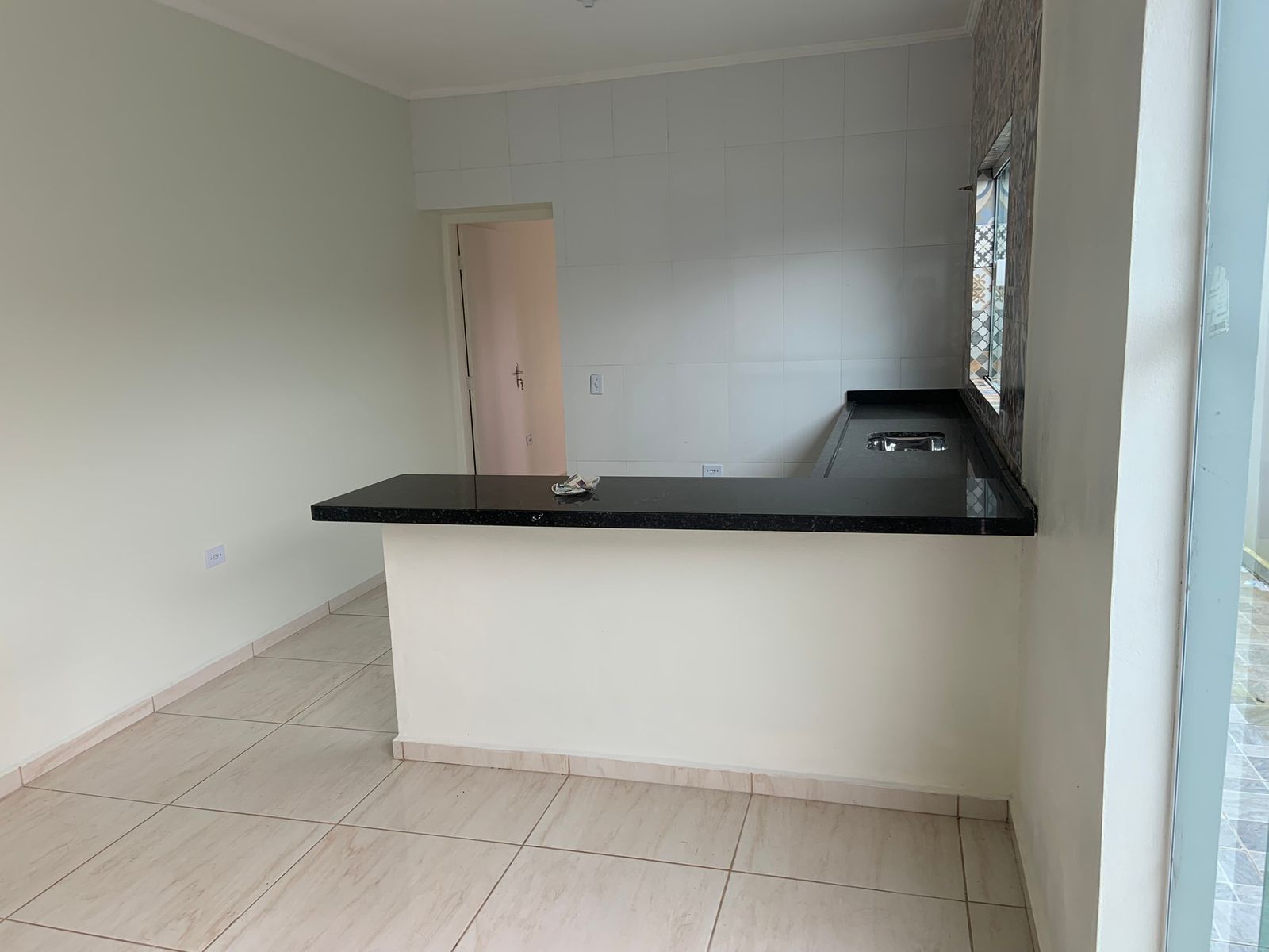 CASA NO JARDIM LUIZAMAR MIRIM - LADO MORRO À 70 METROS DA RODOVIA - ITANHAÉM/SP  - foto 8