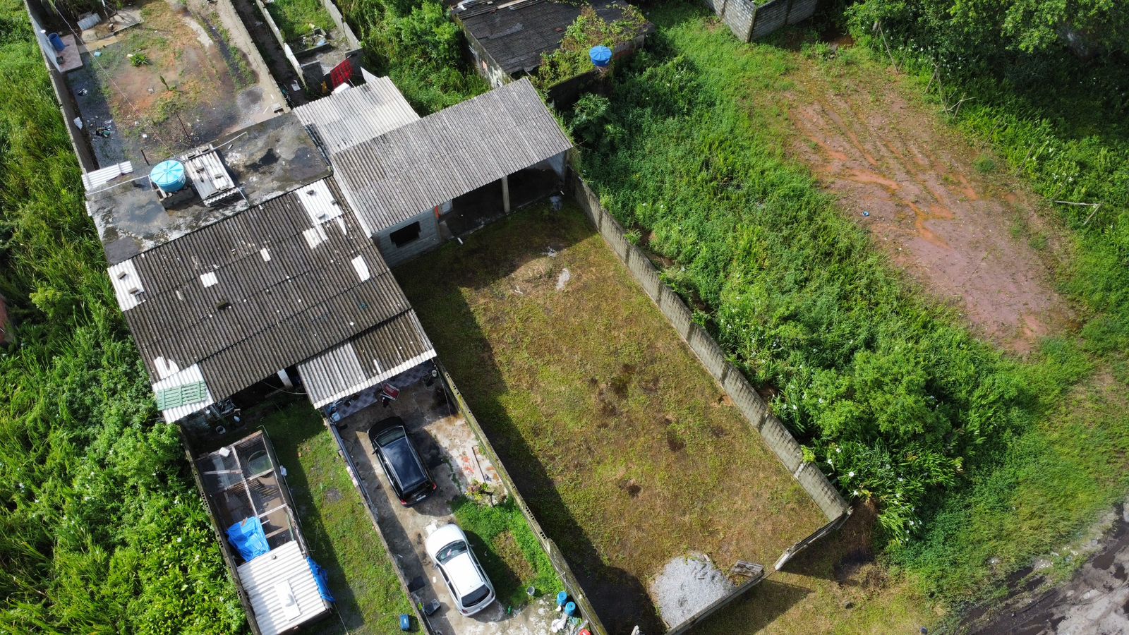 EDÍCULA SEMI ACABADA NO BAIRRO LUIZAMAR MIRIM -  LADO MORRO À 300 METROS DA RODOVIA - ITANHAÉM/SP  - foto 5