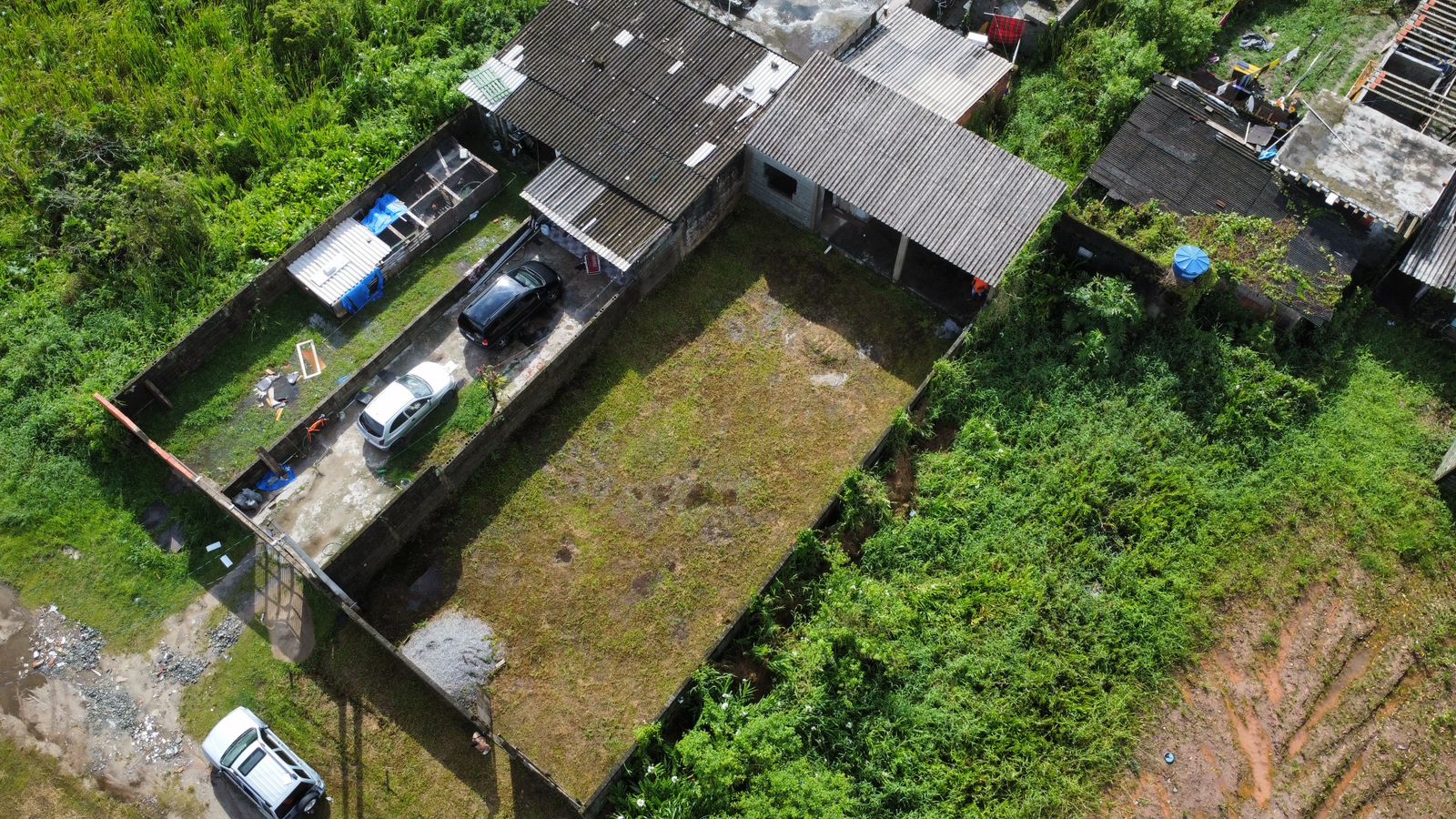 EDÍCULA SEMI ACABADA NO BAIRRO LUIZAMAR MIRIM -  LADO MORRO À 300 METROS DA RODOVIA - ITANHAÉM/SP  - foto 11