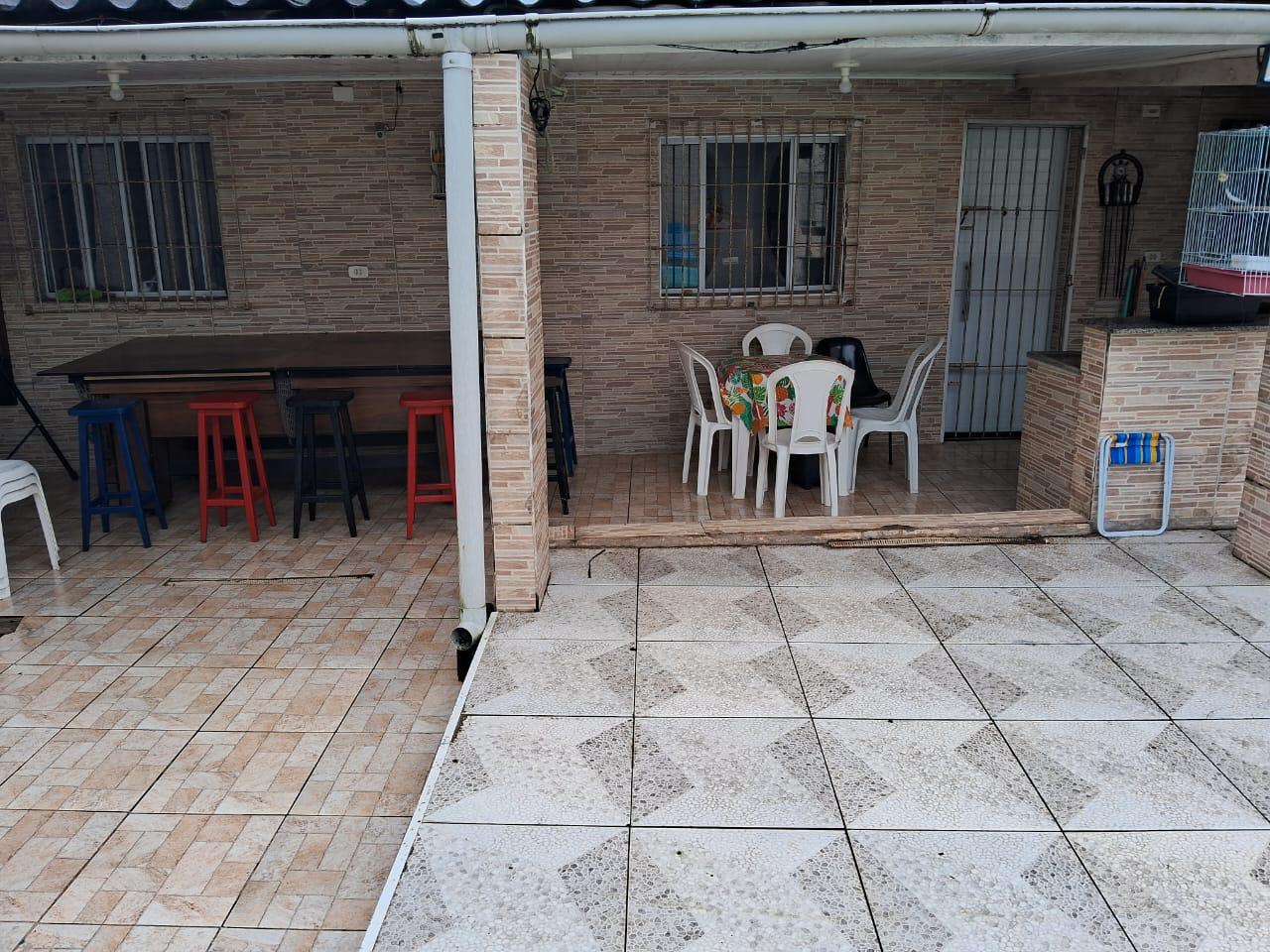 CASA NO BALNEÁRIO GAIVOTAS - LADO MORRO À 850 METROS DA RODOVIA - ITANHAÉM/SP - foto 8