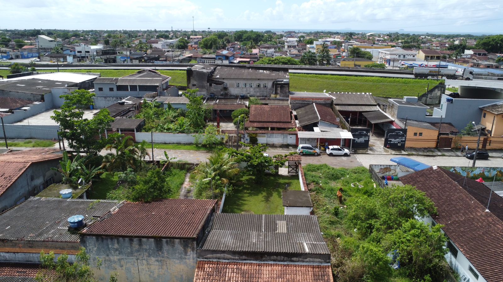 CASA NO BALNEÁRIO GAIVOTA - LADO MORRO À 50 METROS DA RODOVIA - ITANHAÉM/SP - foto 15