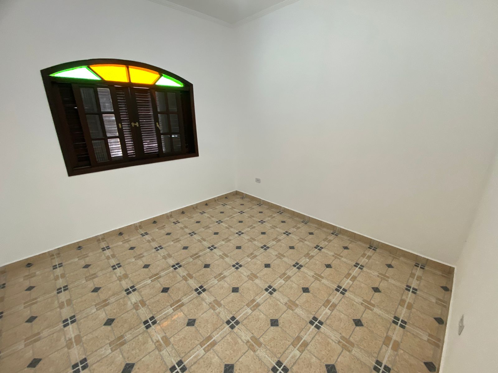 CASA NO JARDIM MAGALHÃES - LADO MORRO À 800 METROS DA RODOVIA - ITANHAÉM/SP - foto 7