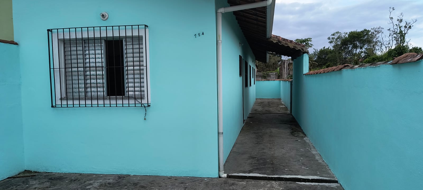 CASA NO CAMPOS ELÍSEOS  - LADO MORRO À 700 METROS DA RODOVIA - ITANHAÉM/SP  - foto 10