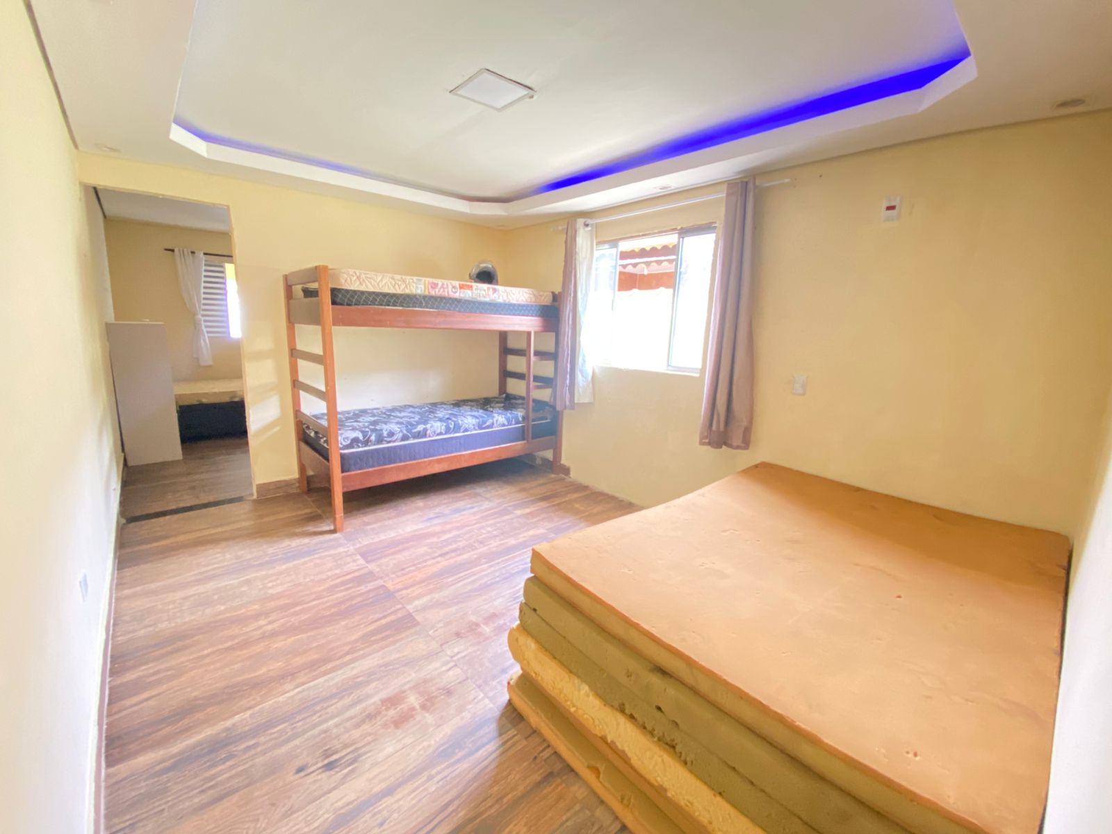 CASA NO BAIRRO CABUÇU - LADO MORRO À 400 METROS DA RODOVIA - ITANHAÉM-SP - foto 3