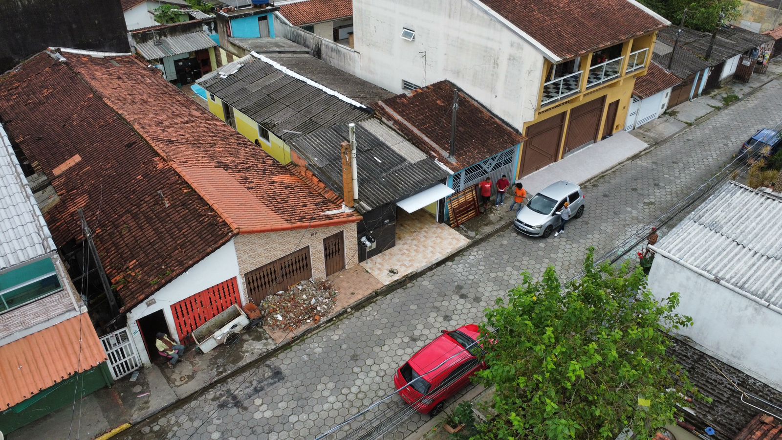 CASA NO BAIRRO CABUÇU - LADO MORRO À 400 METROS DA RODOVIA - ITANHAÉM-SP - foto 12