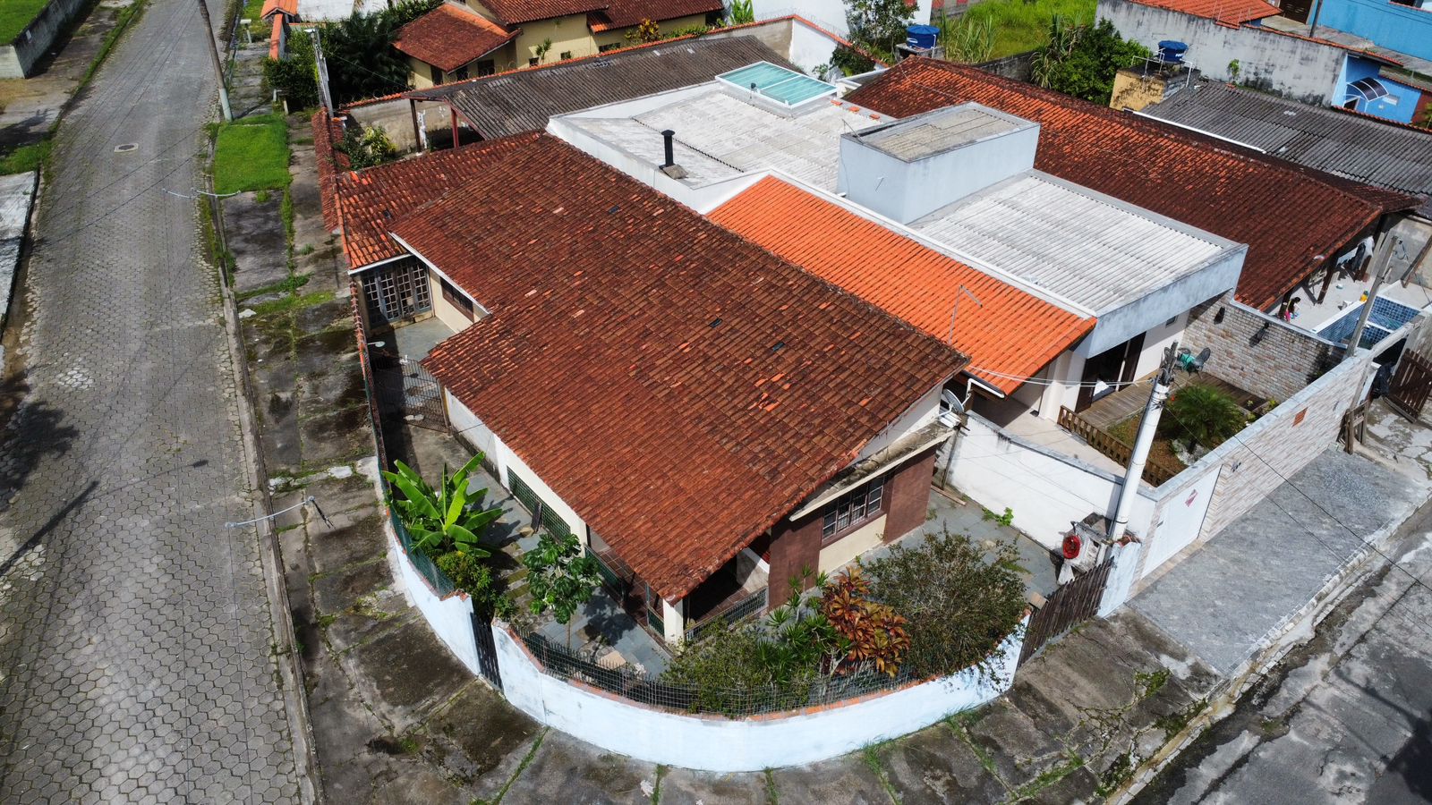 CASA NO BOPIRANGA -  LADO PRAIA À 600 METROS DO MAR - ITANHAÉM/SP - foto 8