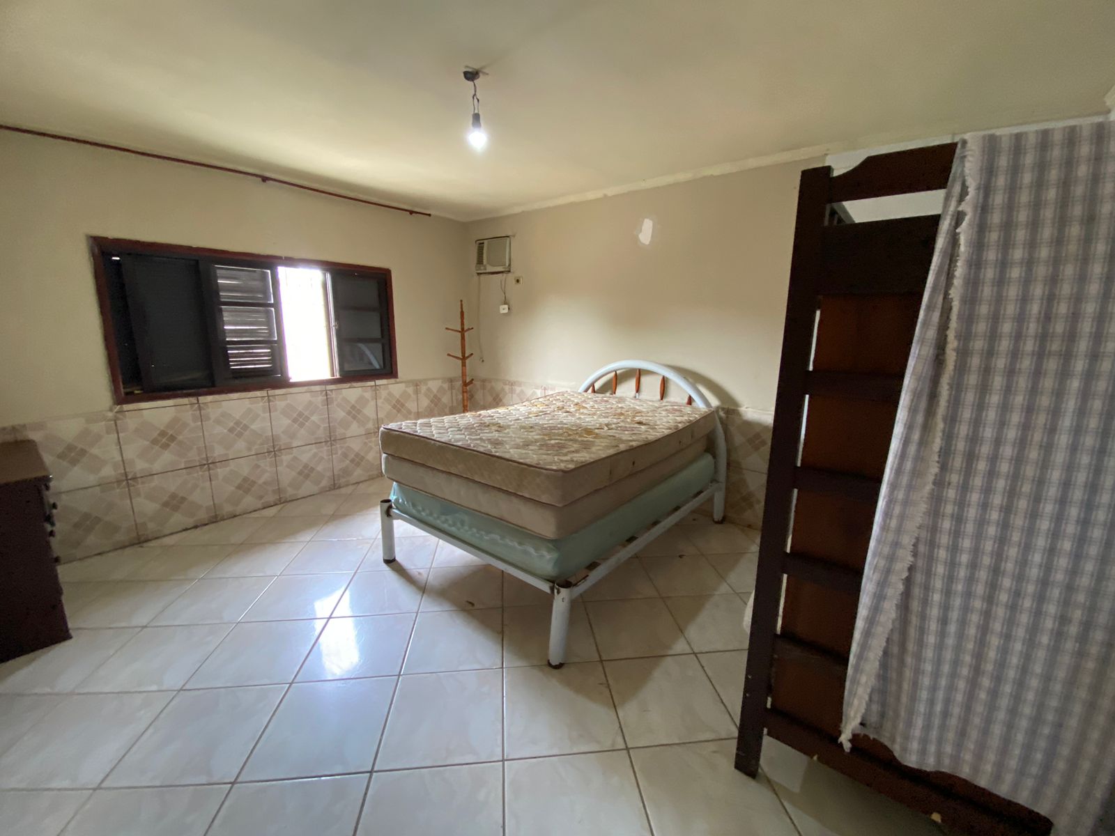 CASA NO BOPIRANGA -  LADO PRAIA À 600 METROS DO MAR - ITANHAÉM/SP - foto 4