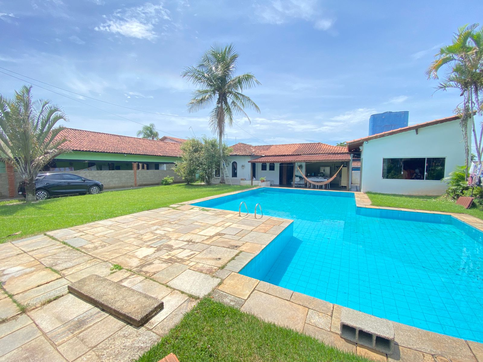 CASA NO BAIRRO BOPIRANGA - LADO PRAIA À 500 METROS DO MAR - ITANHAÉM/SP
