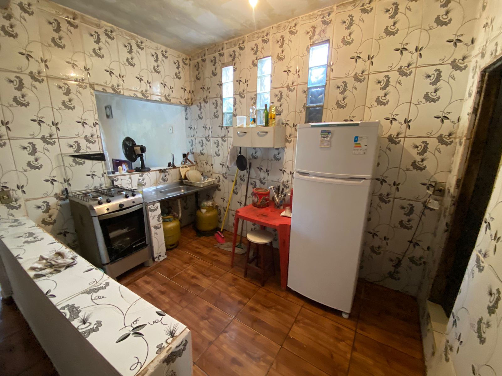 CASA NO JARDIM DAS PALMEIRAS 2 - LADO MORRO À 600 METROS DA RODOVIA - ITANHAÉM/SP  - foto 2