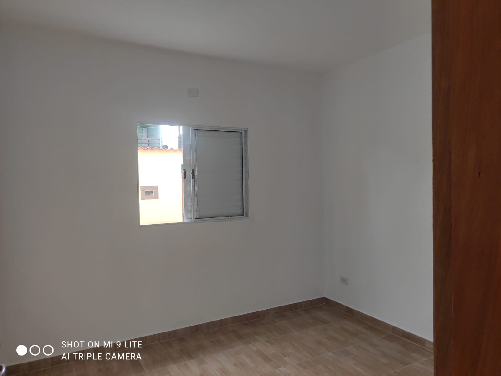 CASA NO BAIRRO NOVA ITANHAÉM - LADO MORRO A 1800 METROS DA PISTA - ITANHAÉM/SP - foto 8
