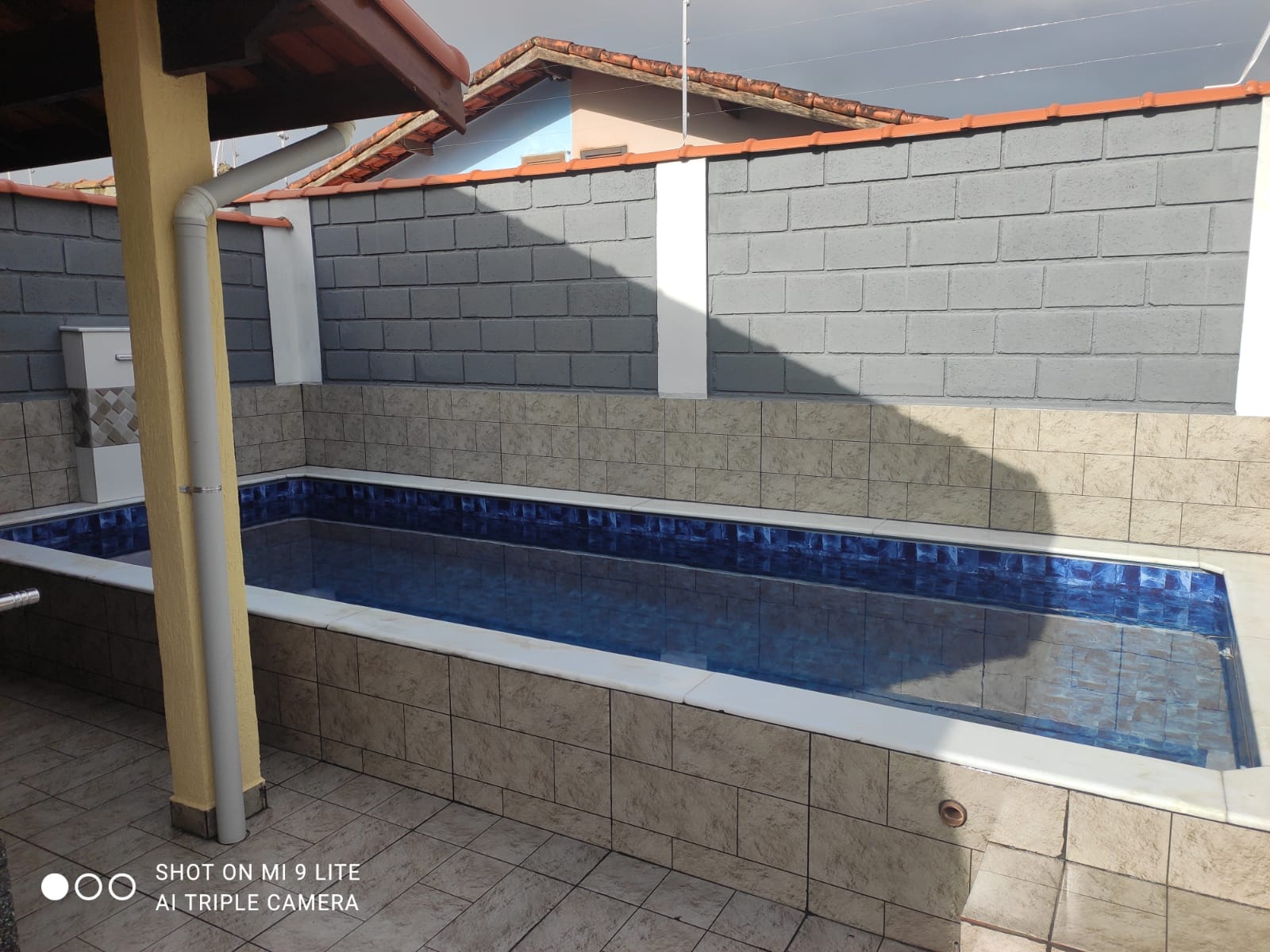 CASA NO BAIRRO NOVA ITANHAÉM - LADO MORRO A 1800 METROS DA PISTA - ITANHAÉM/SP - foto 14