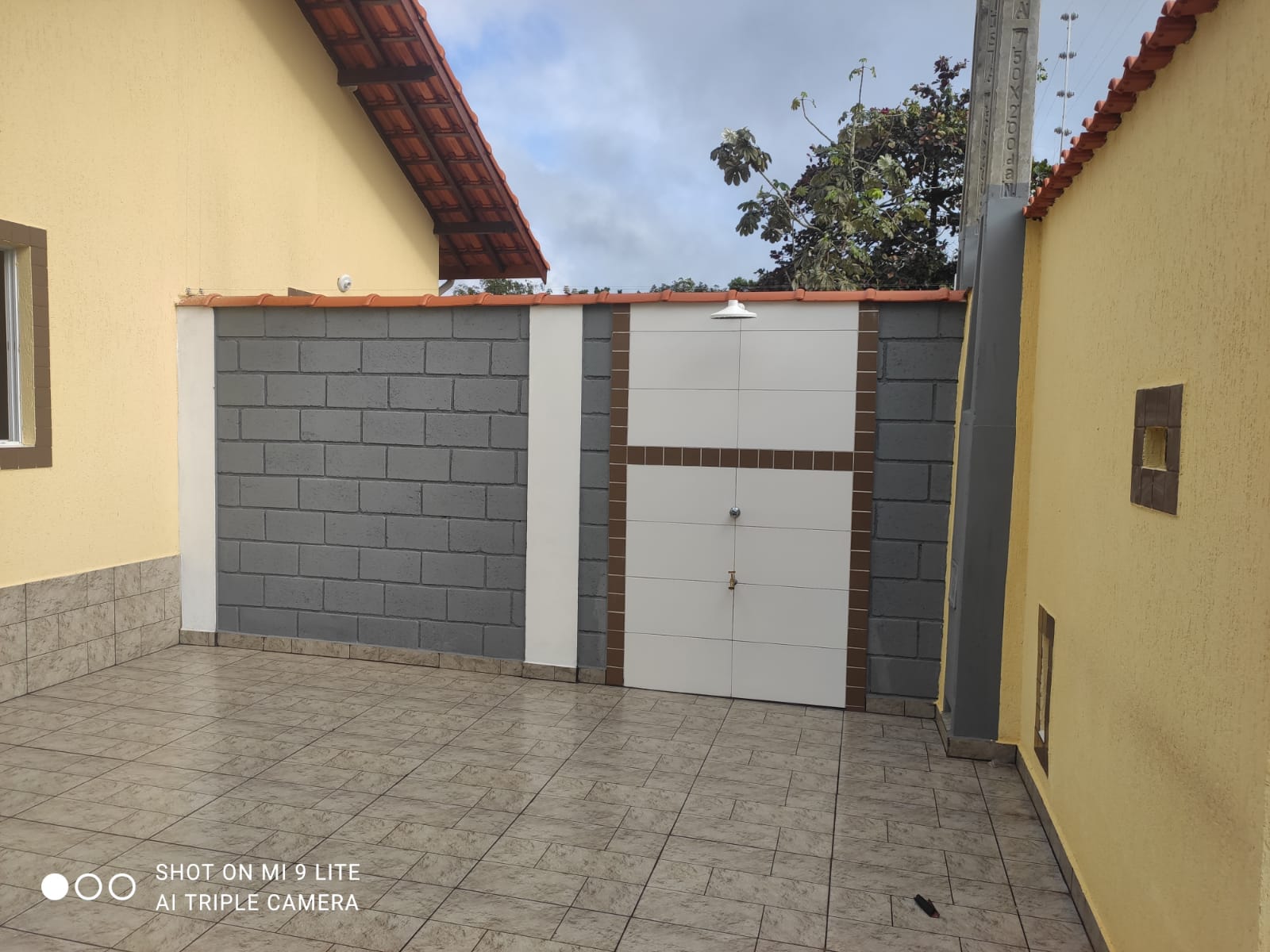 CASA NO BAIRRO NOVA ITANHAÉM - LADO MORRO A 1800 METROS DA PISTA - ITANHAÉM/SP - foto 17