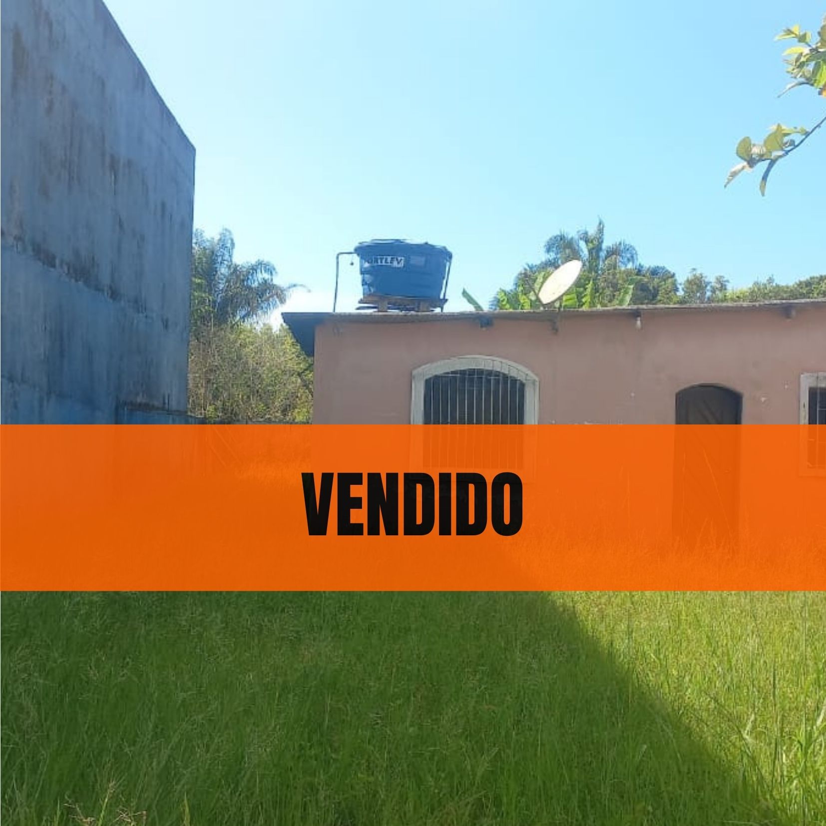 CASA NO MARAMBÁ 2 -  LADO MORRO À 250 METROS DA RODOVIA - ITANHAÉM/SP
