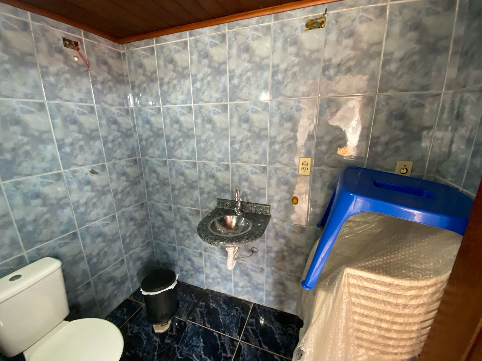 CASA NO BELMIRA NOVAES - LADO PRAIA À 350 METROS DO MAR - PERUÍBE/SP - foto 9