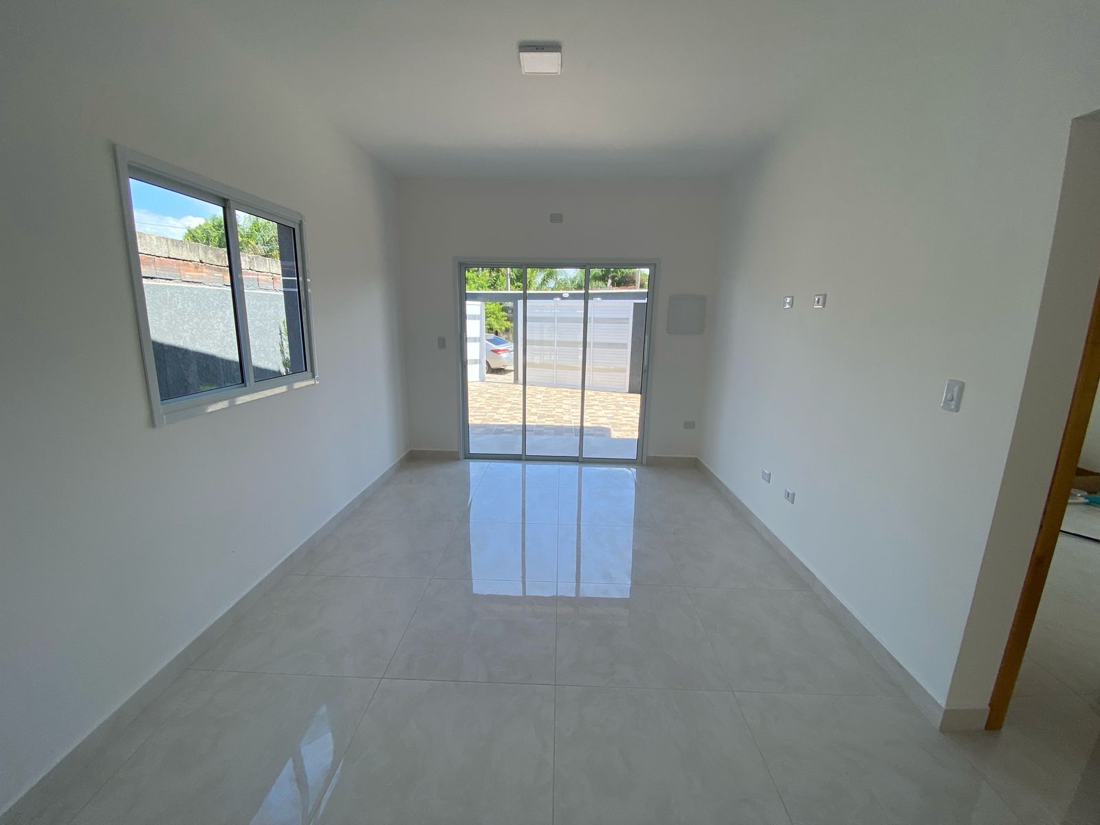 CASA NO JARDIM DAS PALMEIRAS - LADO PRAIA À 600 METROS DO MAR - ITANHAÉM/SP  - foto 3