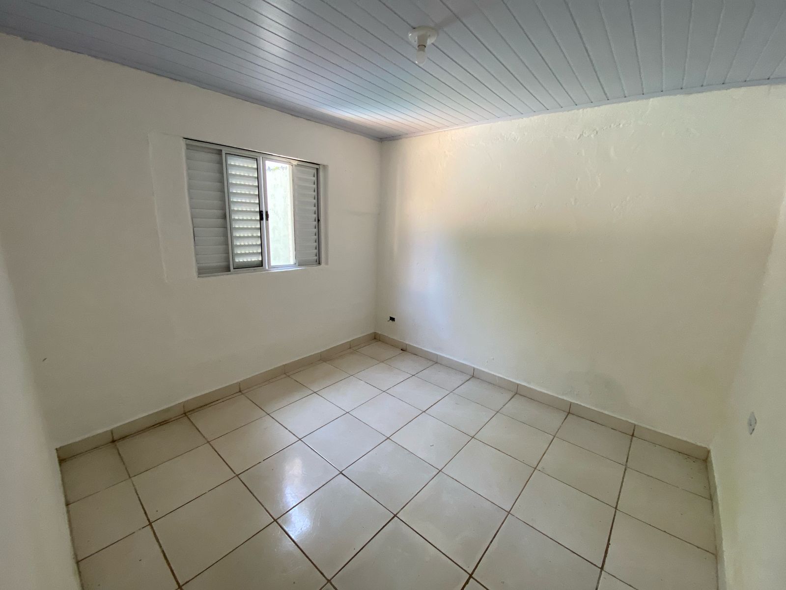 CASA NO BAIRRO SÃO JORGE - LADO PRAIA À 250 METROS - ITANHAÉM/SP  - foto 3