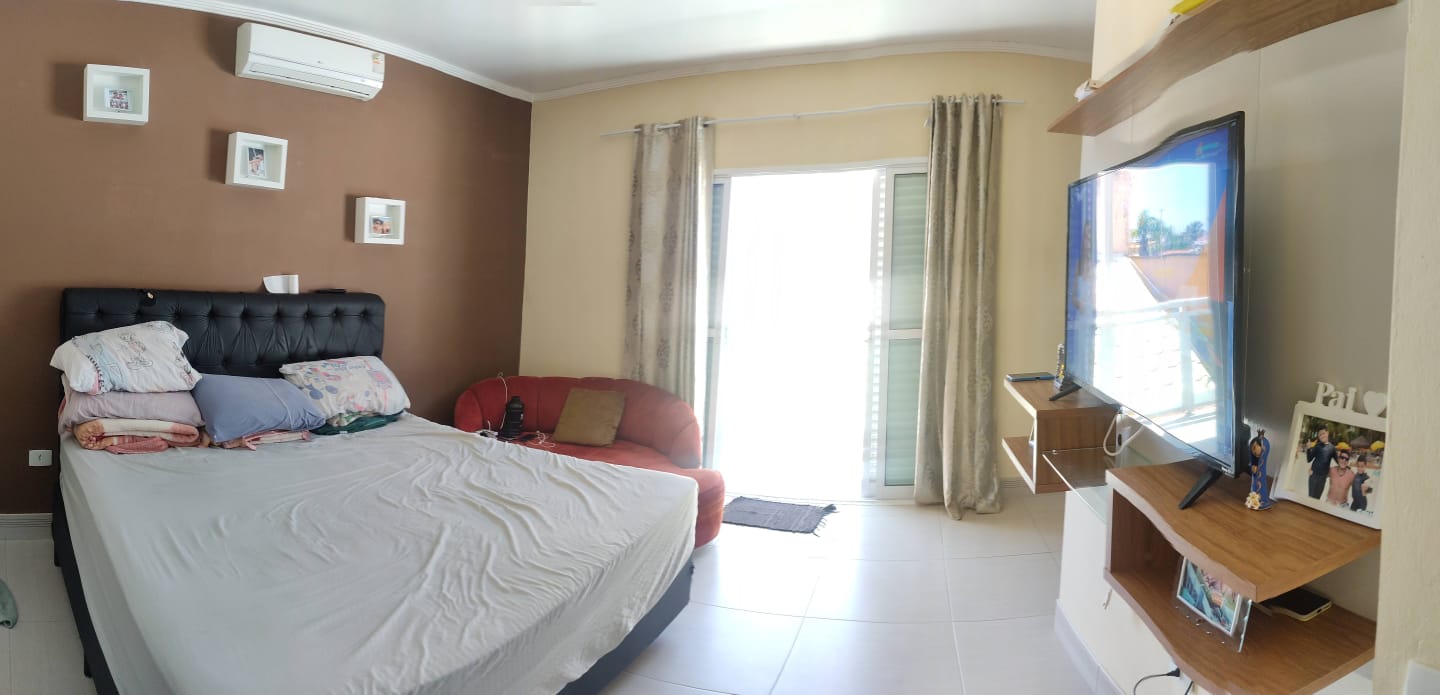 CASA NO BAIRRO GAIVOTA - ITANHAÉM / SP - LADO PRAIA - 250 METROS DO MAR - foto 3