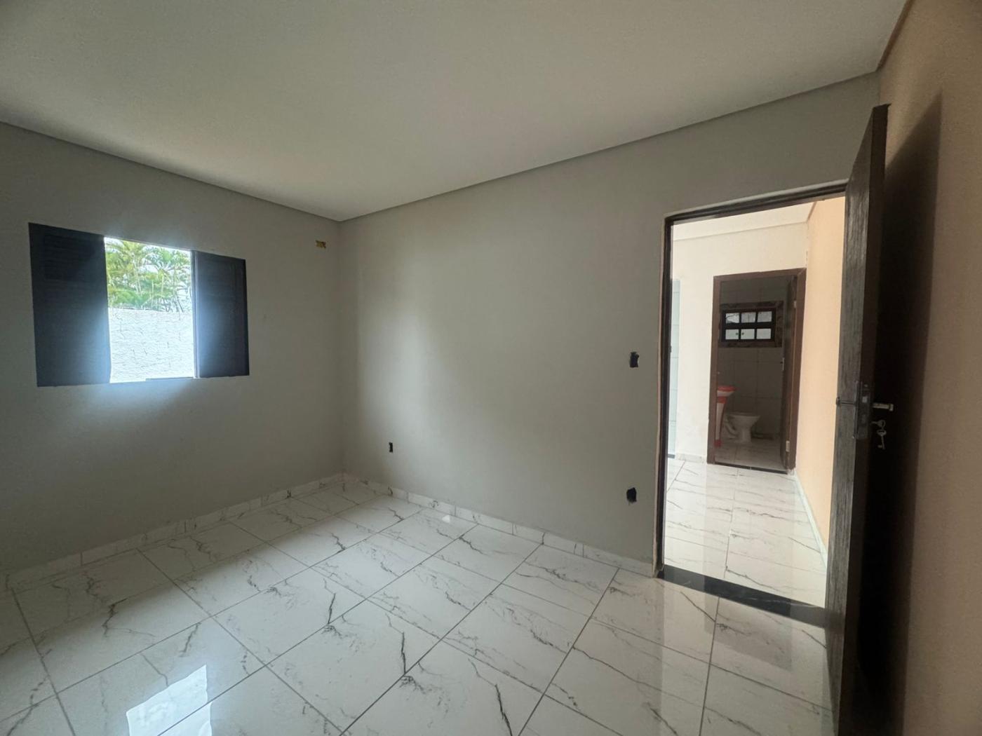 CASA NO UMUARAMA - LADO SERRA - 1,5 KM DA RODOVIA - ITANHAÉM / SP - foto 4