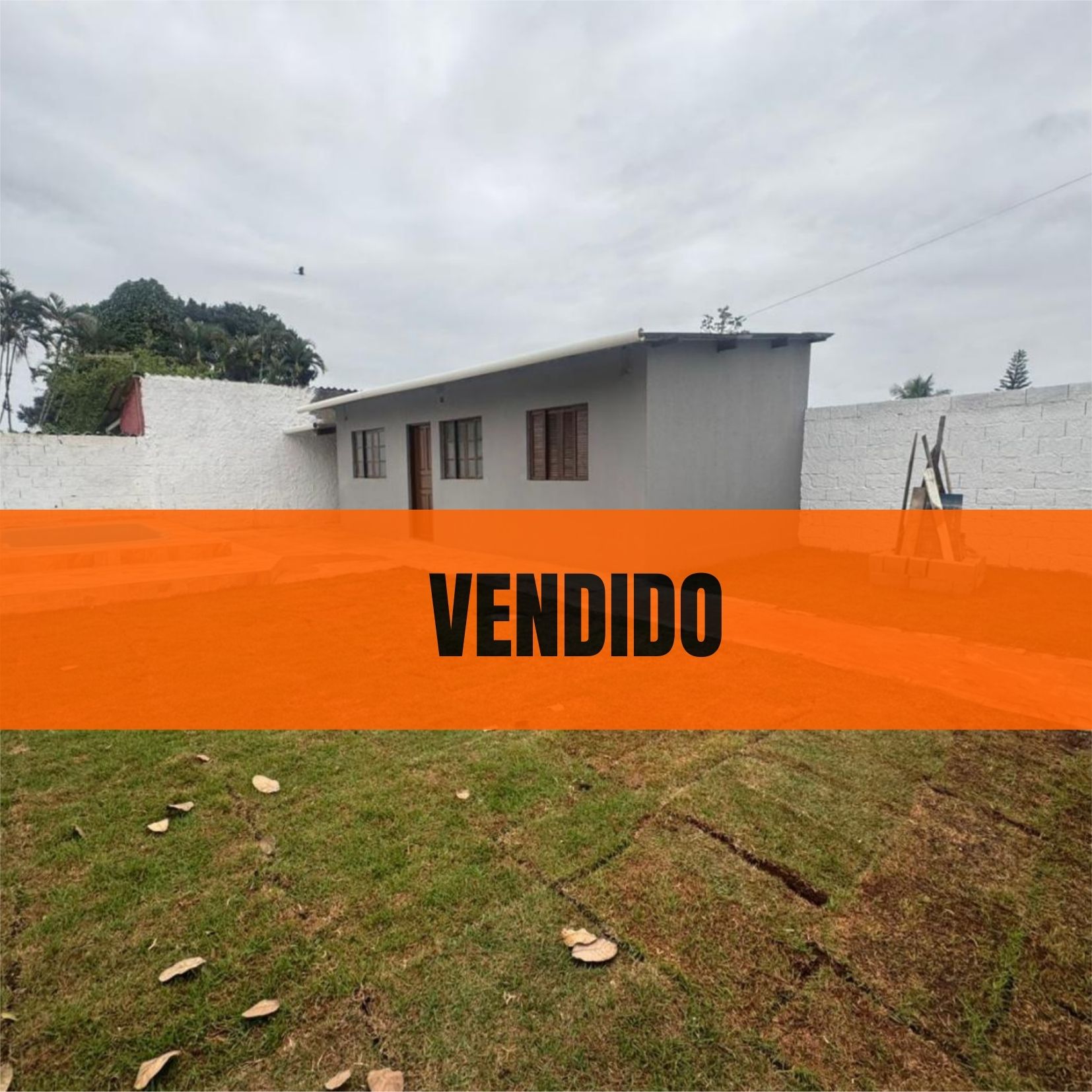 CASA NO UMUARAMA - LADO SERRA - 1,5 KM DA RODOVIA - ITANHAÉM / SP