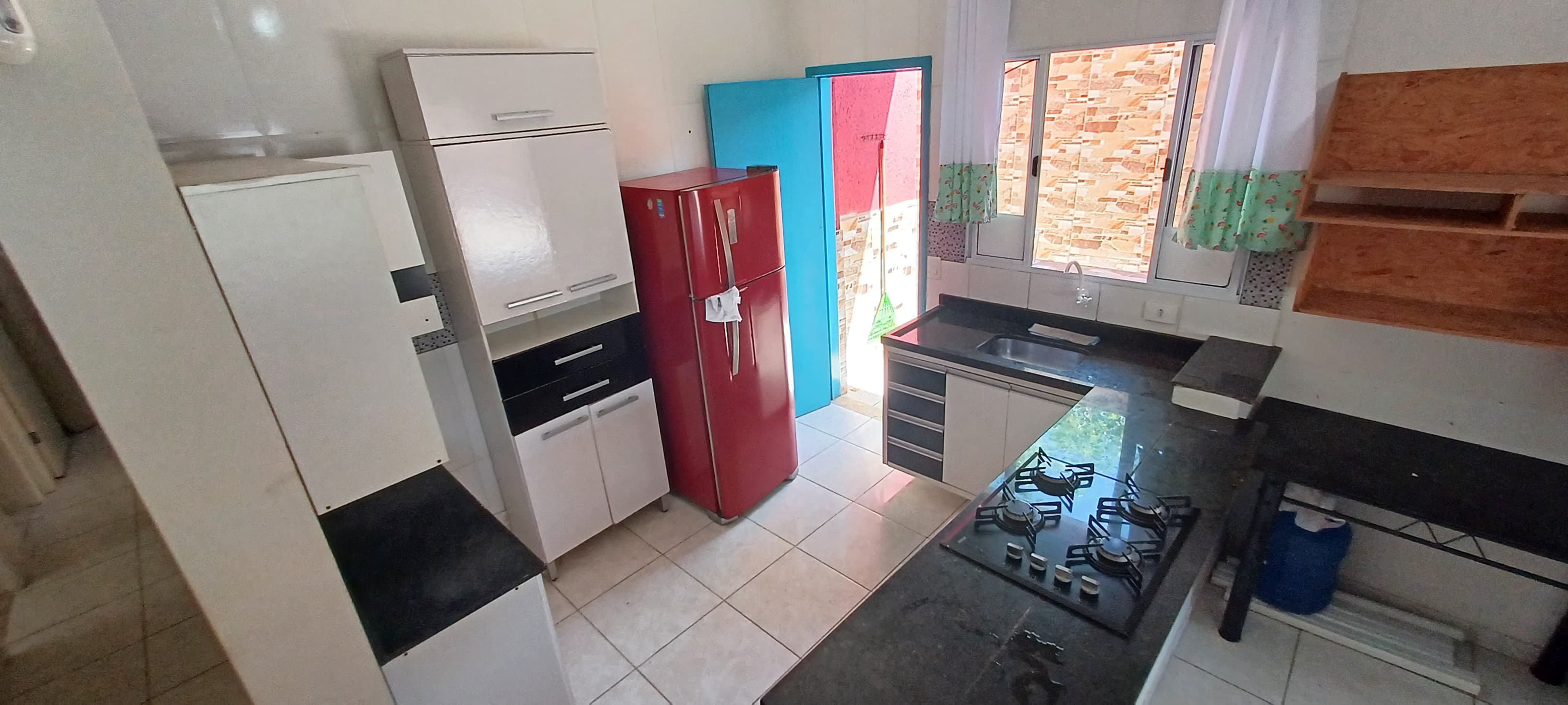 CASA NO BAIRRO SÃO JORGE - LADO PRAIA - 350 METROS DA PRAIA - ITANHAÉM/SP - foto 2
