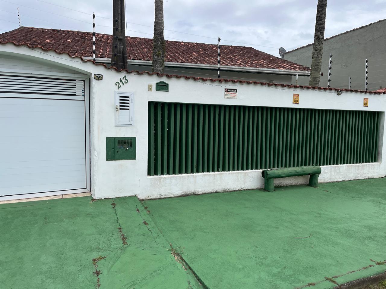 CASA NO BAIRRO SUARÃO - ITANHAEM /SP - LADO PRAIA - 200 METROS DA PRAIA - foto 5