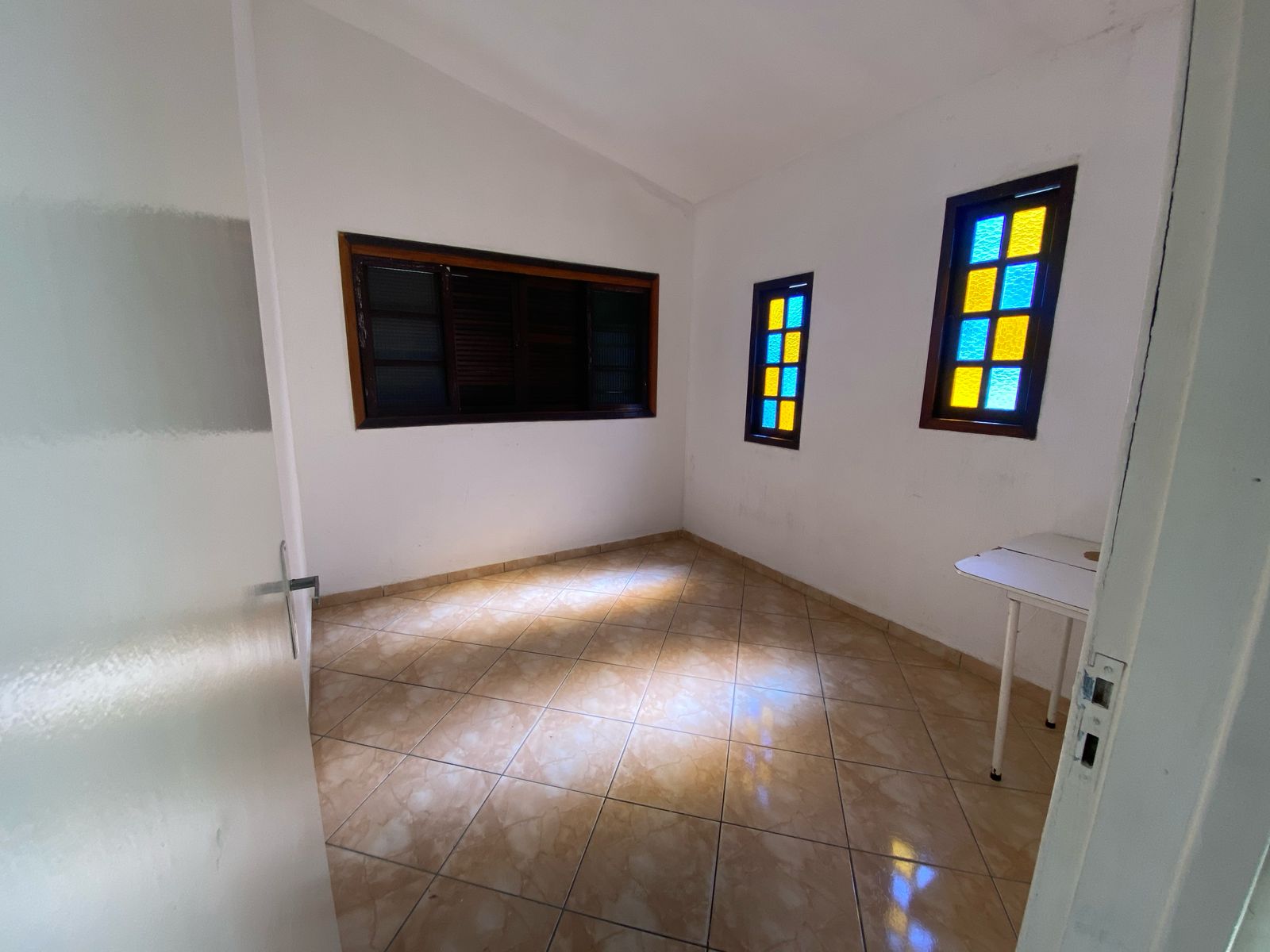 CASA NO BAIRRO GUAPIRANGA / ITANHAÉM - SP - LADO MORRO - 100 METROS DA PISTA - foto 11
