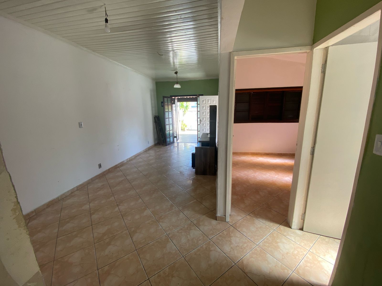 CASA NO BAIRRO GUAPIRANGA / ITANHAÉM - SP - LADO MORRO - 100 METROS DA PISTA - foto 12
