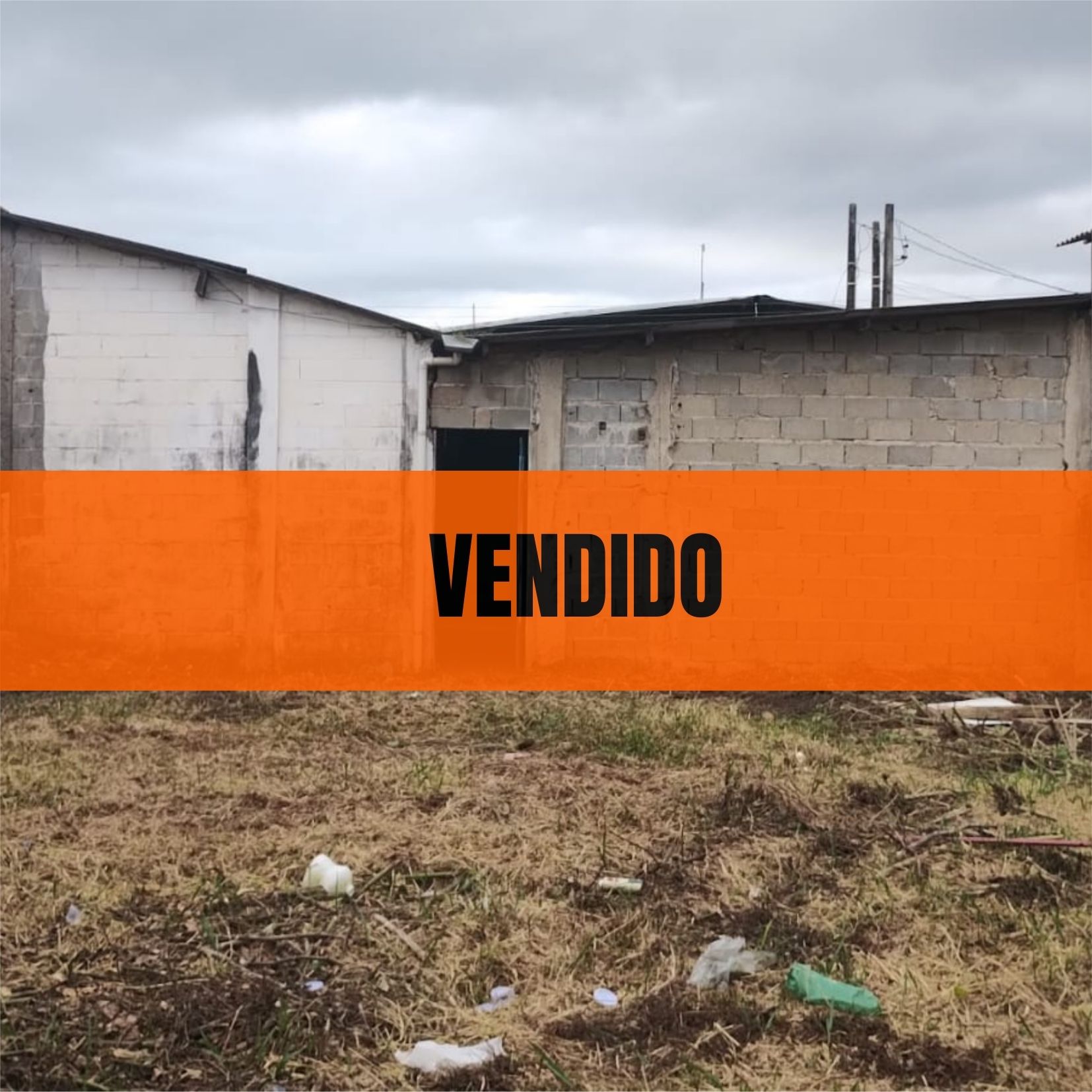 TERRENO COMERCIAL NO JARDIM OÁSIS - ITANHAÉM/SP - LADO MORRO.