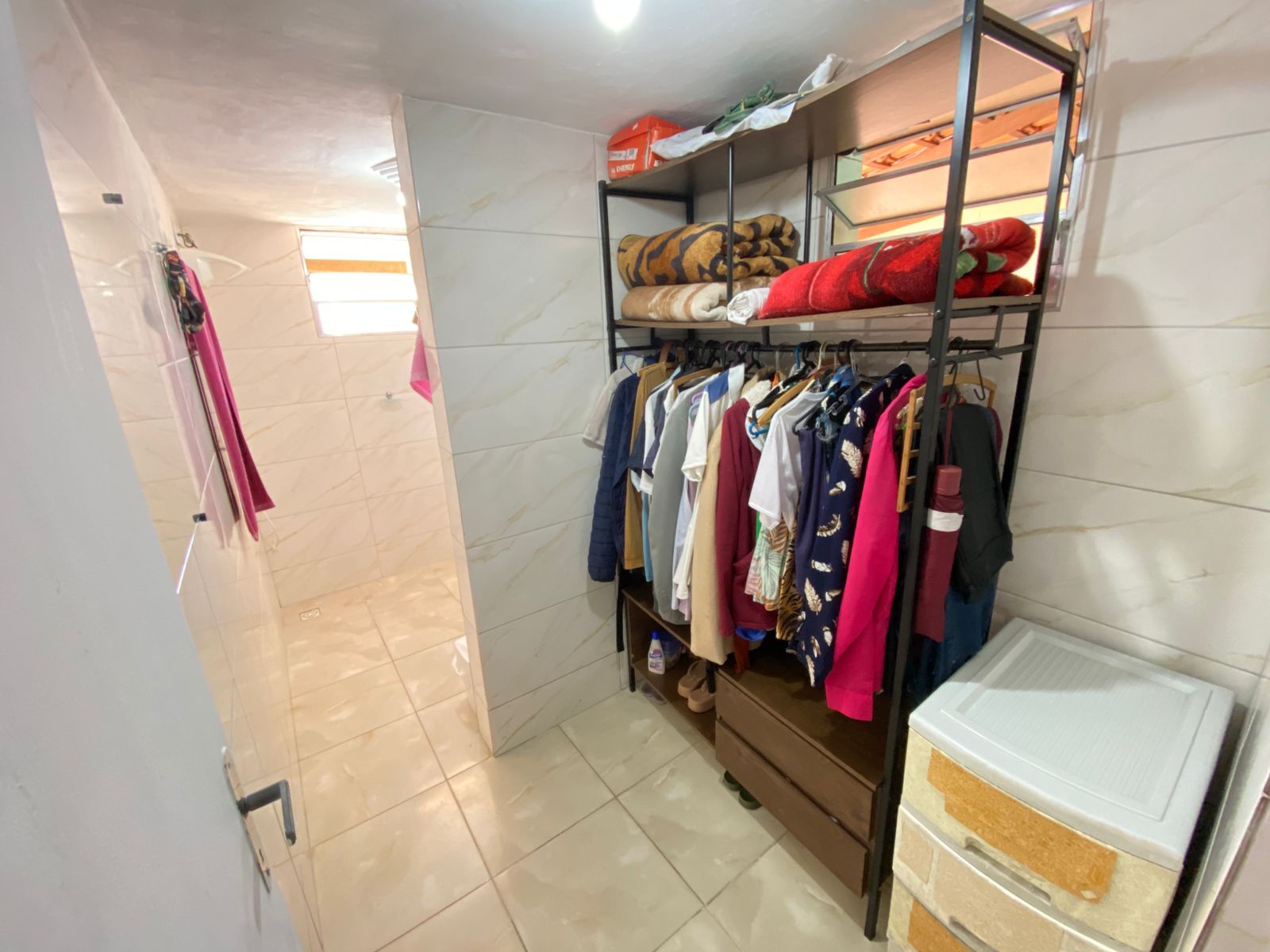 CASA NO JARDIM DAS PAMEIRAS - ITANHAÉM/SP - LADO PRAIA - 3 QUADRAS DA PRAIA. - foto 10