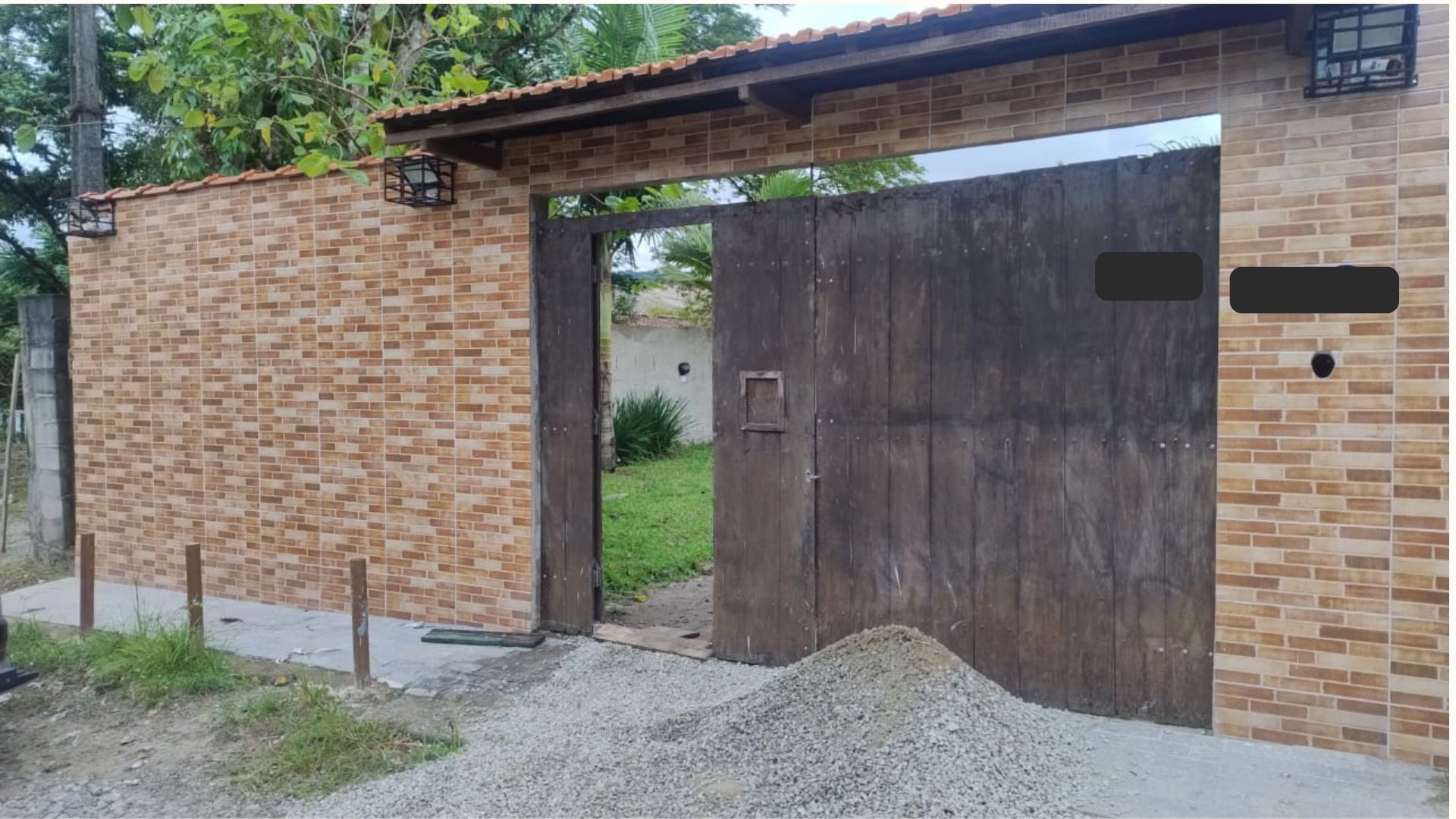 CHÁCARA EM AGENOR DE CAMPOS - EM MONGAGUÁ - SP / LADO MORRO.