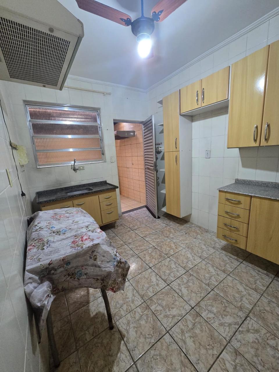 CASA NO BAIRRO FLÓRIDA MIRIM - PRAIA GRANDE/SP - LADO MORRO A 500 METROS DA PISTA. - foto 11