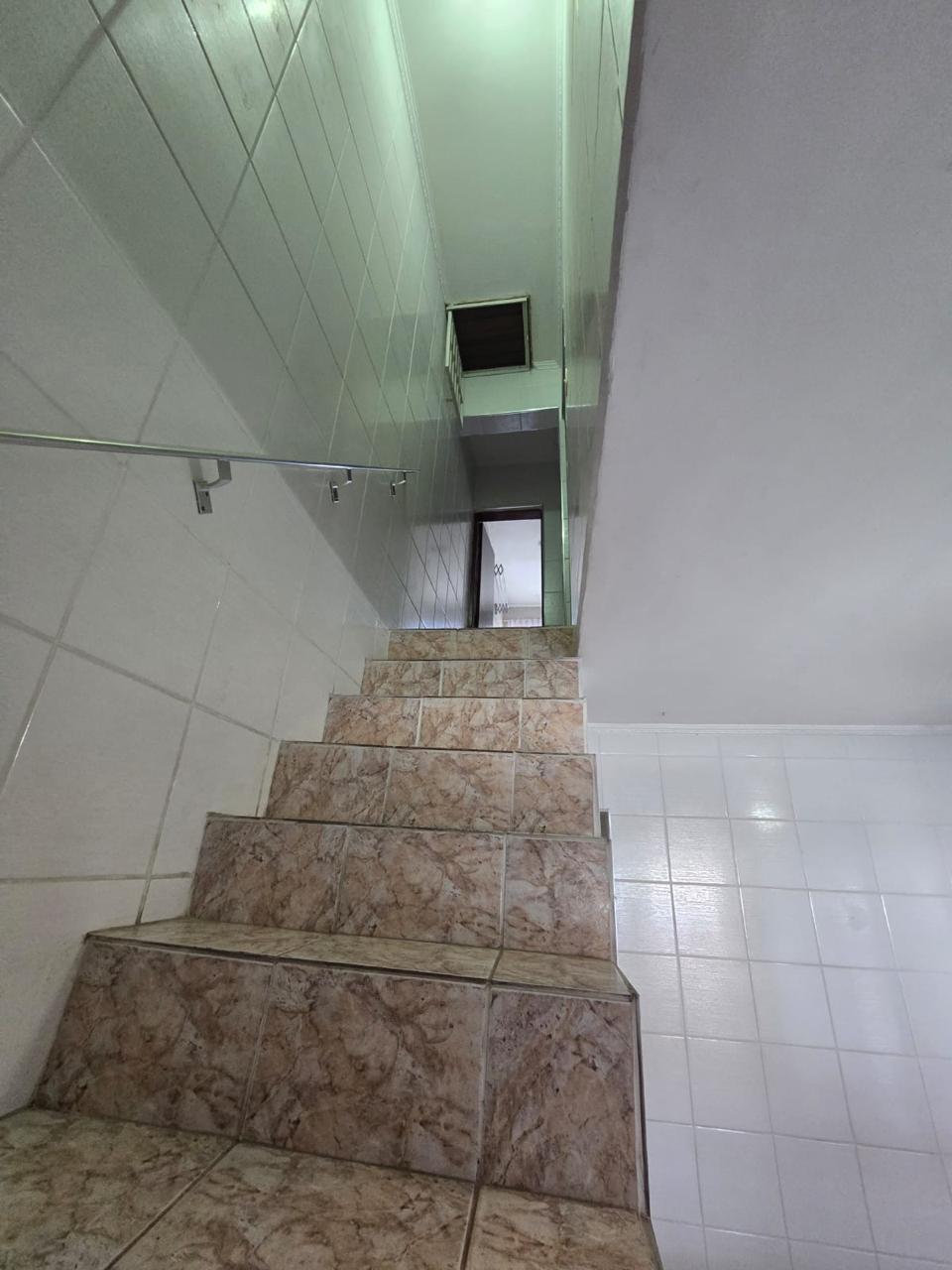 CASA NO BAIRRO FLÓRIDA MIRIM - PRAIA GRANDE/SP - LADO MORRO A 500 METROS DA PISTA. - foto 15