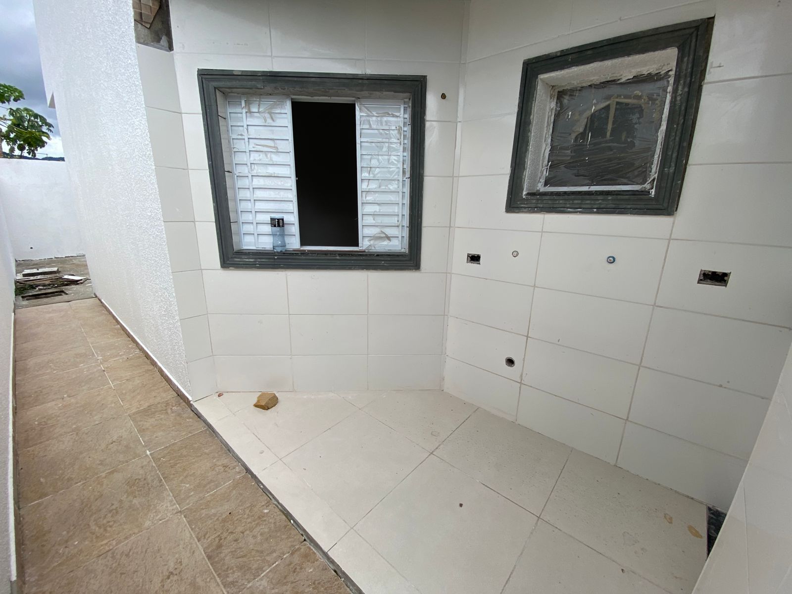 CASAS SOBREPOSTAS NO BAIRRO JARDIM BRASIL- PERUÍBE/SP - LADO PRAIA - 2KM DA PRAIA - foto 12