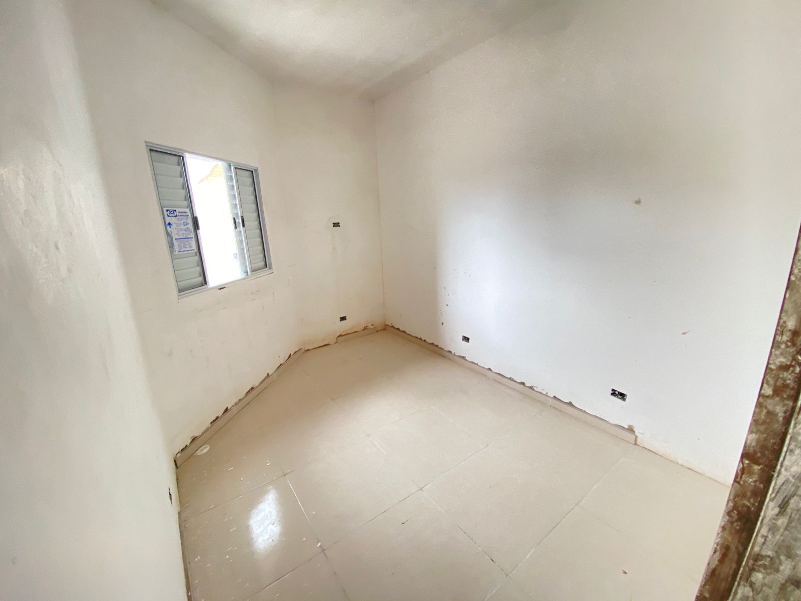 CASAS SOBREPOSTAS NO BAIRRO JARDIM BRASIL- PERUÍBE/SP - LADO PRAIA - 2KM DA PRAIA - foto 8