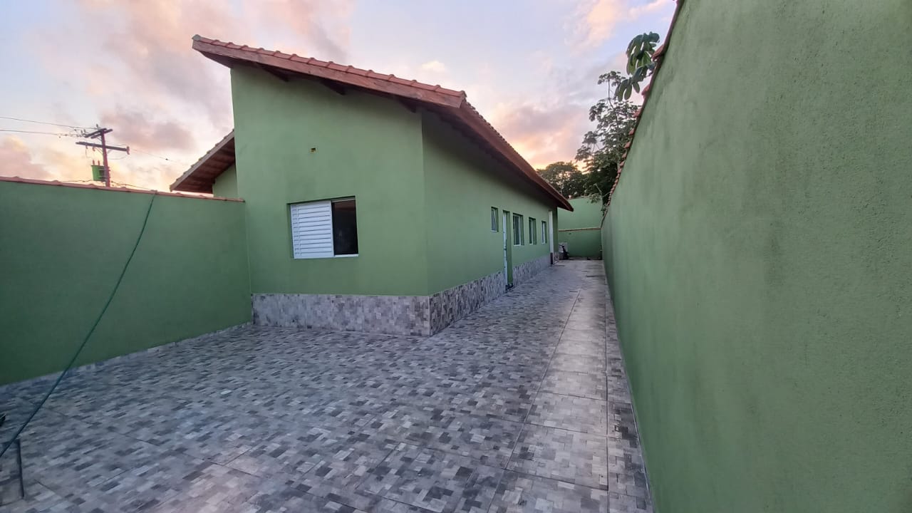 CASA NO JARDIM DAS PALMEIRAS - ITANHAÉM/SP - LADO PRAIA - 1.000 METROS DA PRAIA - foto 2