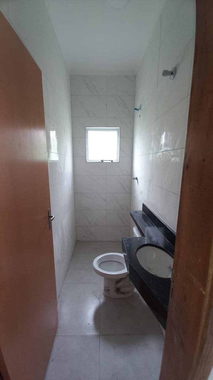 CASAS NO BALNÉARIO COPACABANA - MONGAGUÁ/SP - LADO MORRO - 600 METROS DA PISTA - foto 9