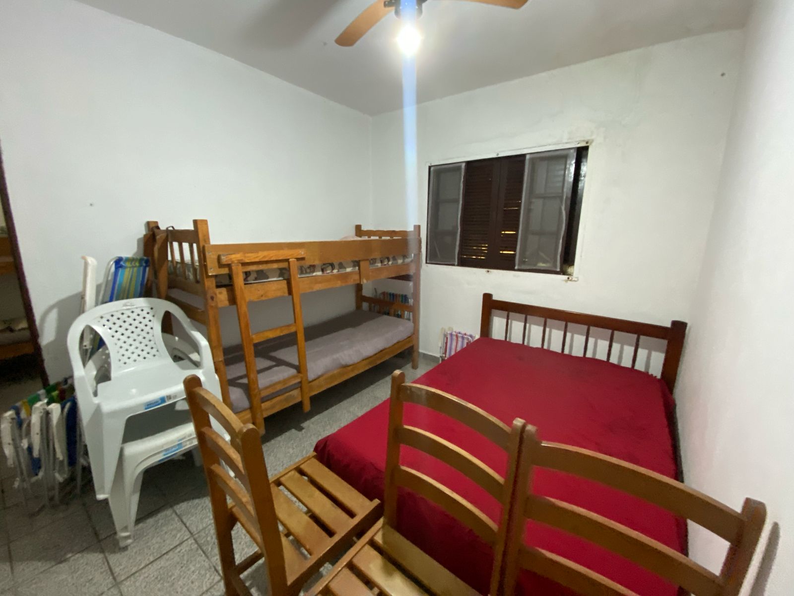 CASA NO BALNEÁRIO GAIVOTA - ITANHAÉM/SP - LADO PRAIA - 300 METROS DA PRAIA. - foto 12