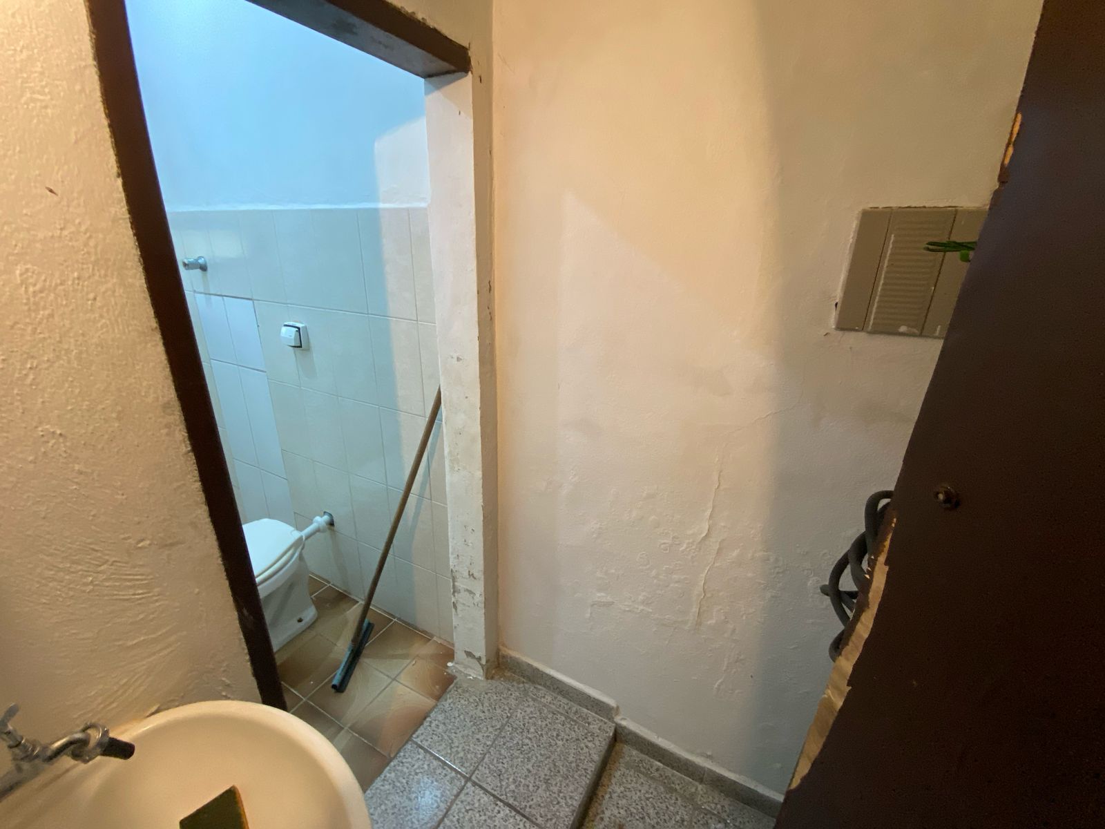 CASA NO BALNEÁRIO GAIVOTA - ITANHAÉM/SP - LADO PRAIA - 300 METROS DA PRAIA. - foto 14