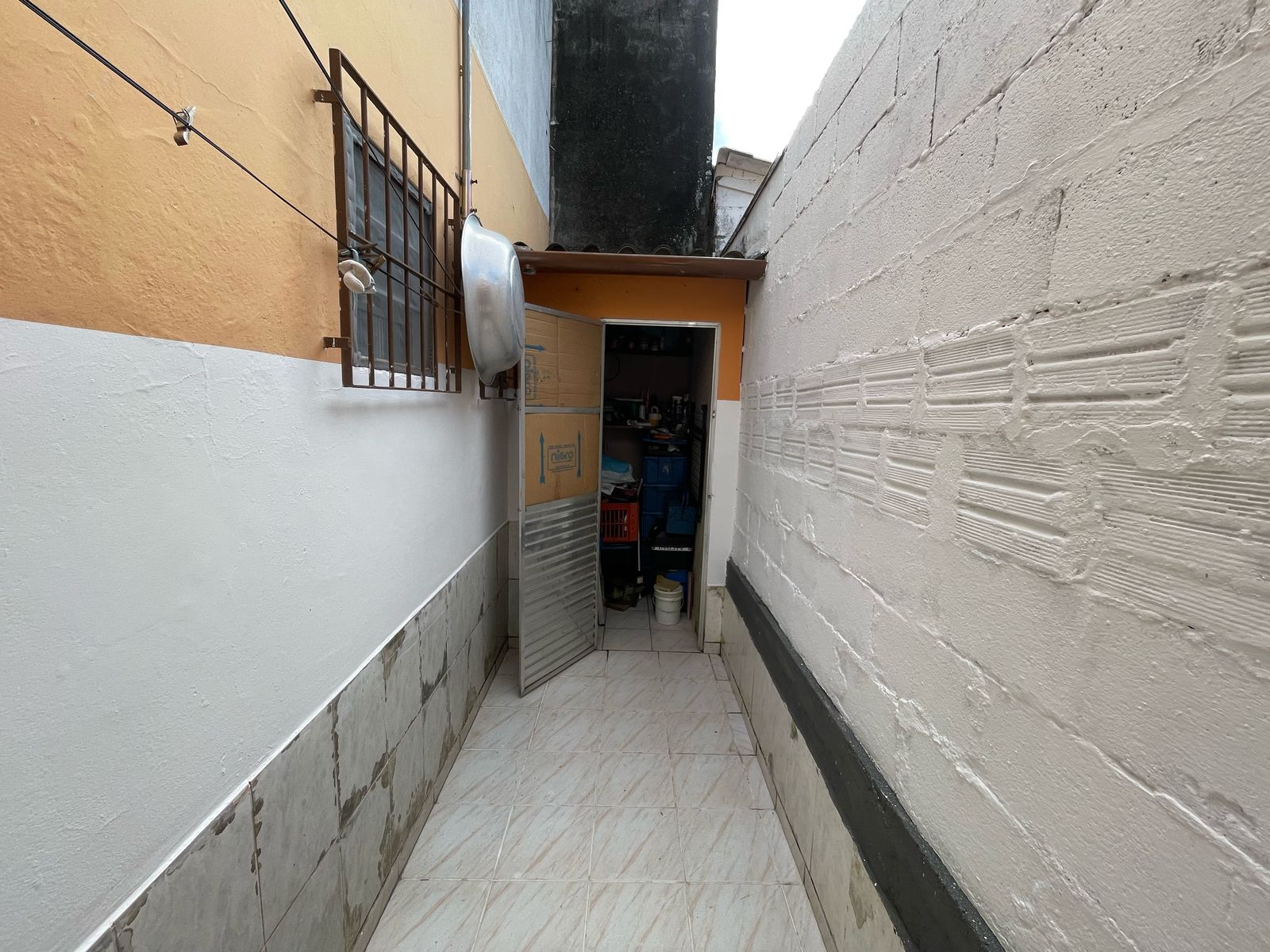 CASA NO JARDIM BOPIRANGA - EM ITANHAÉM/SP - LADO PRAIA -  A 700 METROS DO MAR  - foto 7