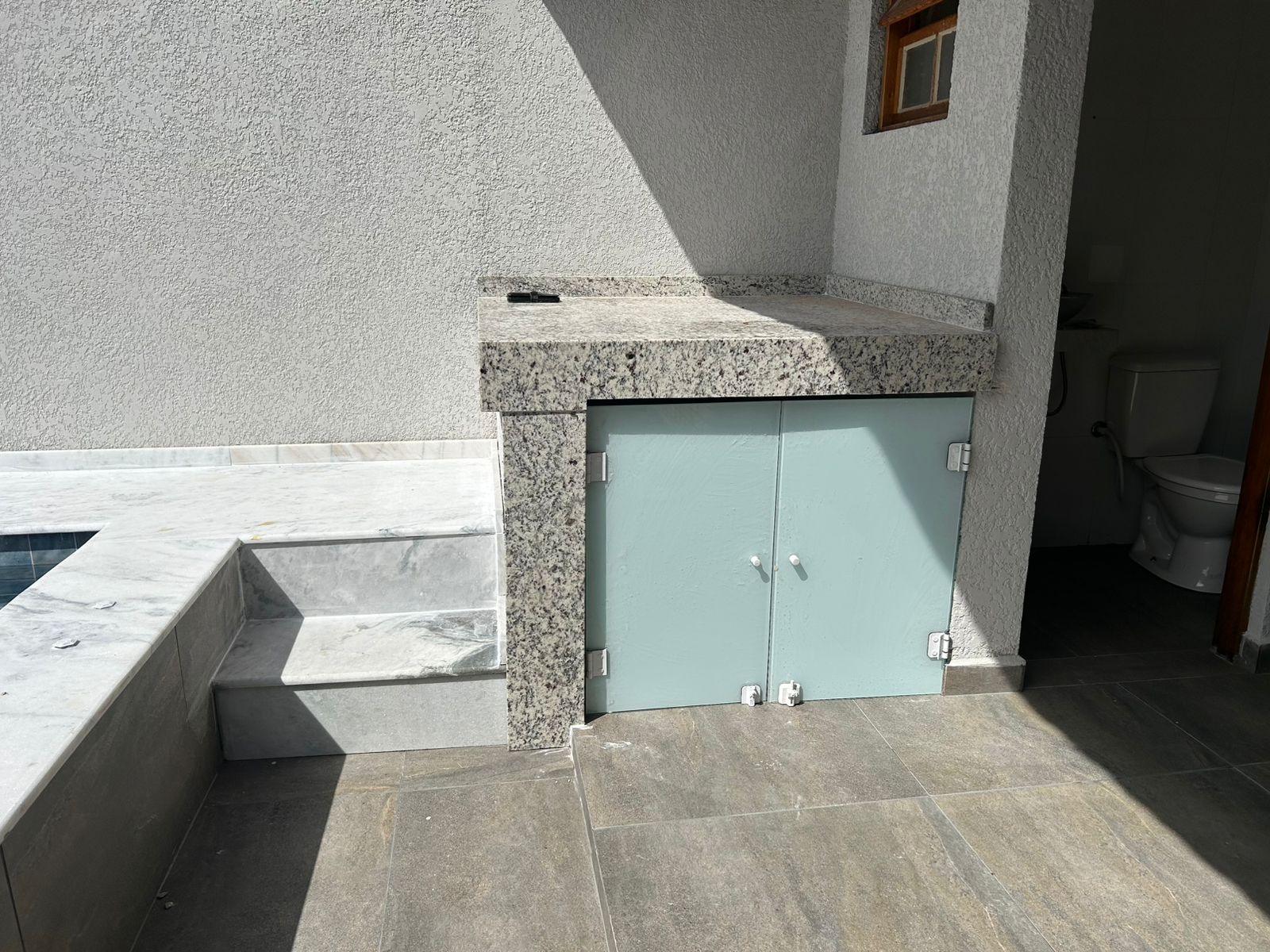 CASA NO JD. COMENDADOR - ITANHAÉM/SP.  LADO PRAIA À 200 METROS DA PRAIA. - foto 4